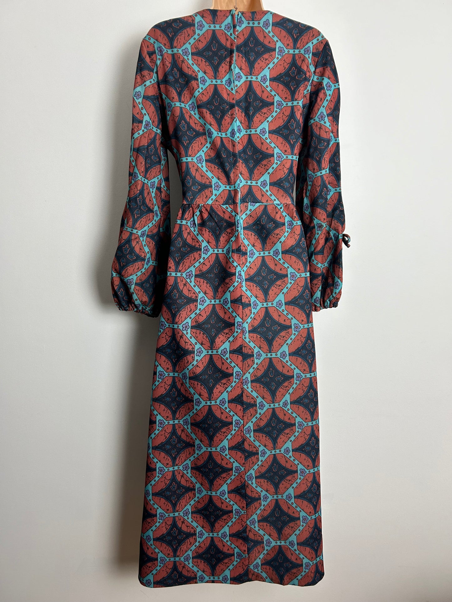 Vintage 1970s UK Size 12-14 Rust Brown Teal & Turquoise Abstract Print Long Split Sleeve Maxi Dress