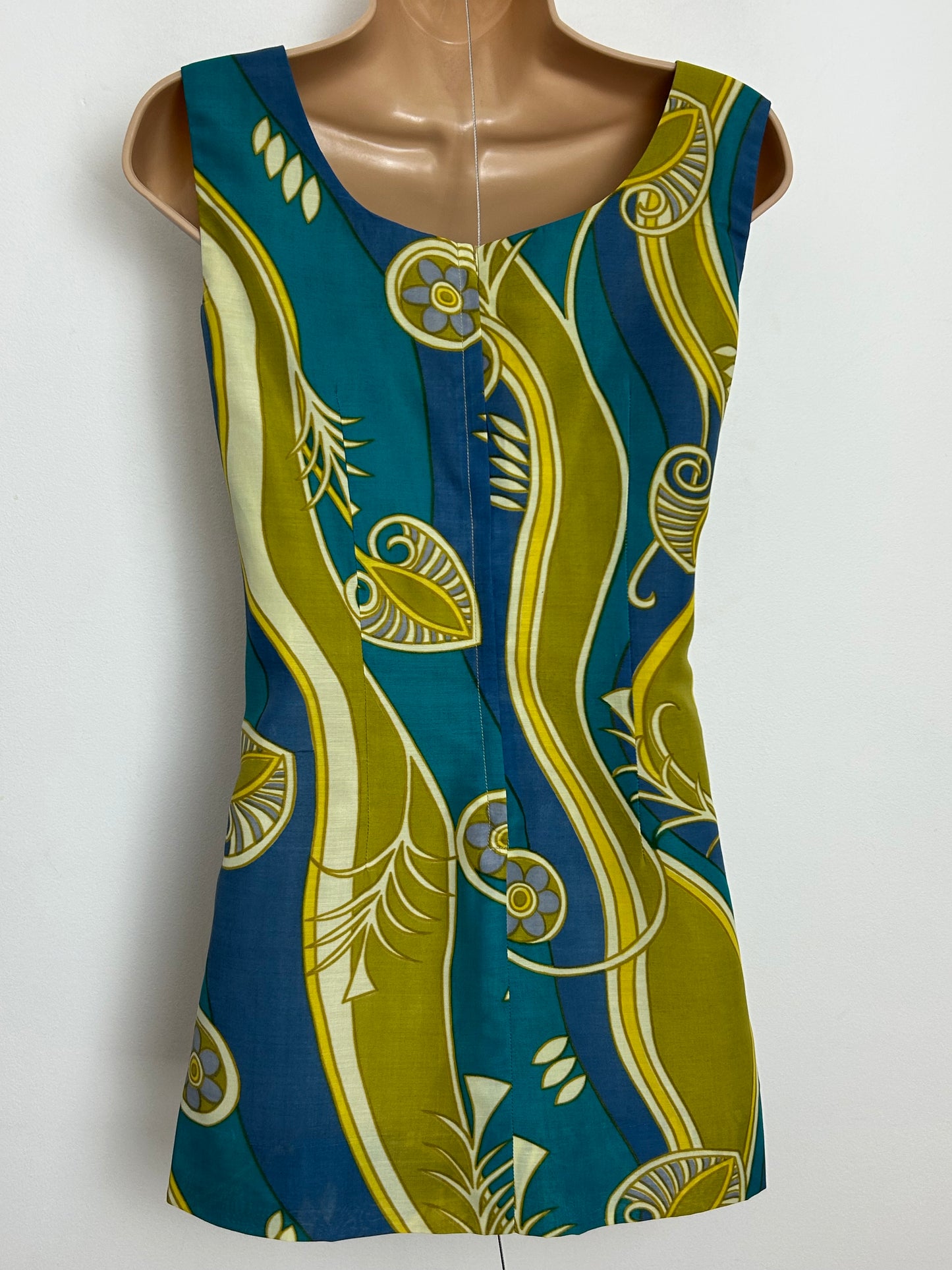 Vintage 1960s Size 8 Teal Olive & Blue Abstract Print Sleeveless Mini Mod Shift Dress