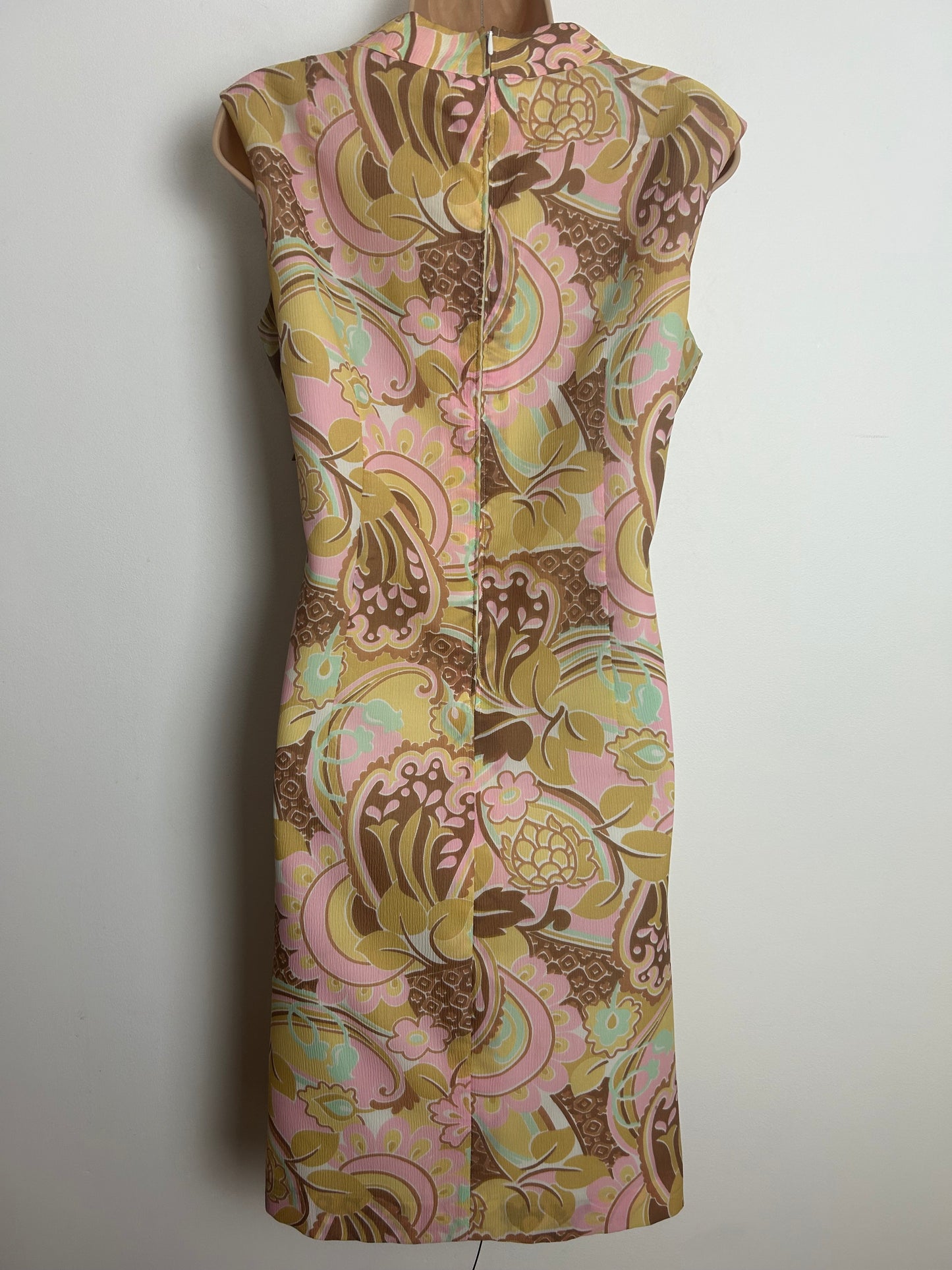 Vintage 1960s HARDOB Size 12-14 Beige Pink & Mint Green Floral Print Bow Detail Mod Shift Dress