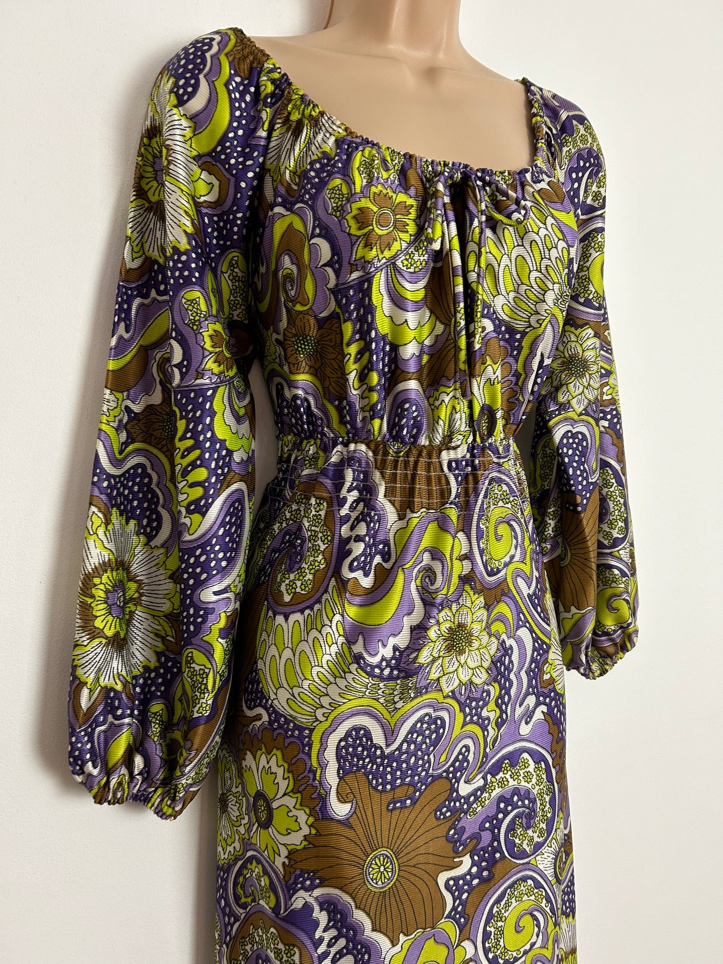 Vintage 1970s RICHARD SHOPS UK Size 10 Purple Green & Brown Psychedelic Floral Print On/Off Shoulder Long Sleeve Maxi Dress