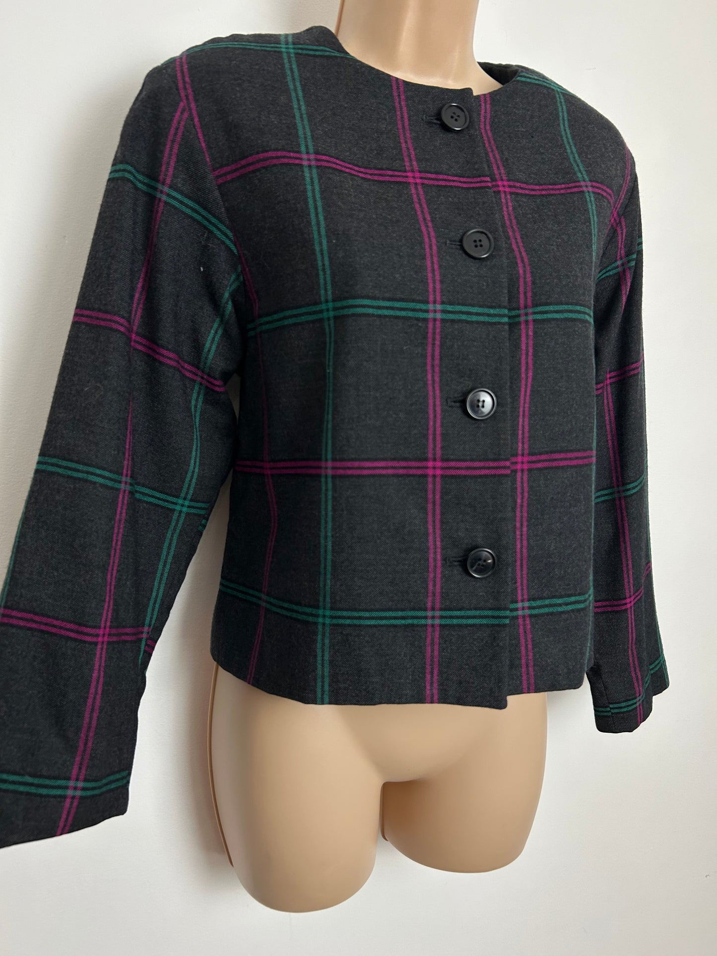 Vintage JIM BALDWIN MANCHESTER Size 10-12 Grey Pink Green Check Wool Mix Collarless Short Length Jacket/Blazer