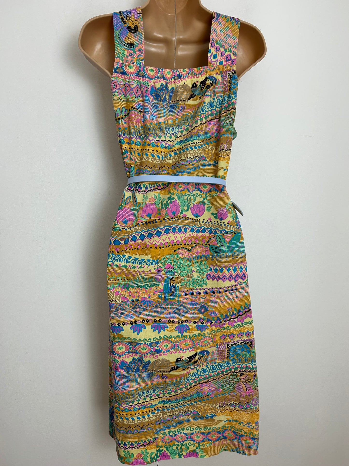 Vintage Late 1970s/Early 80s DURA Size 12 Beige Blue Pink Green & Orange Novelty Print Secret Garden Print Cotton Dress
