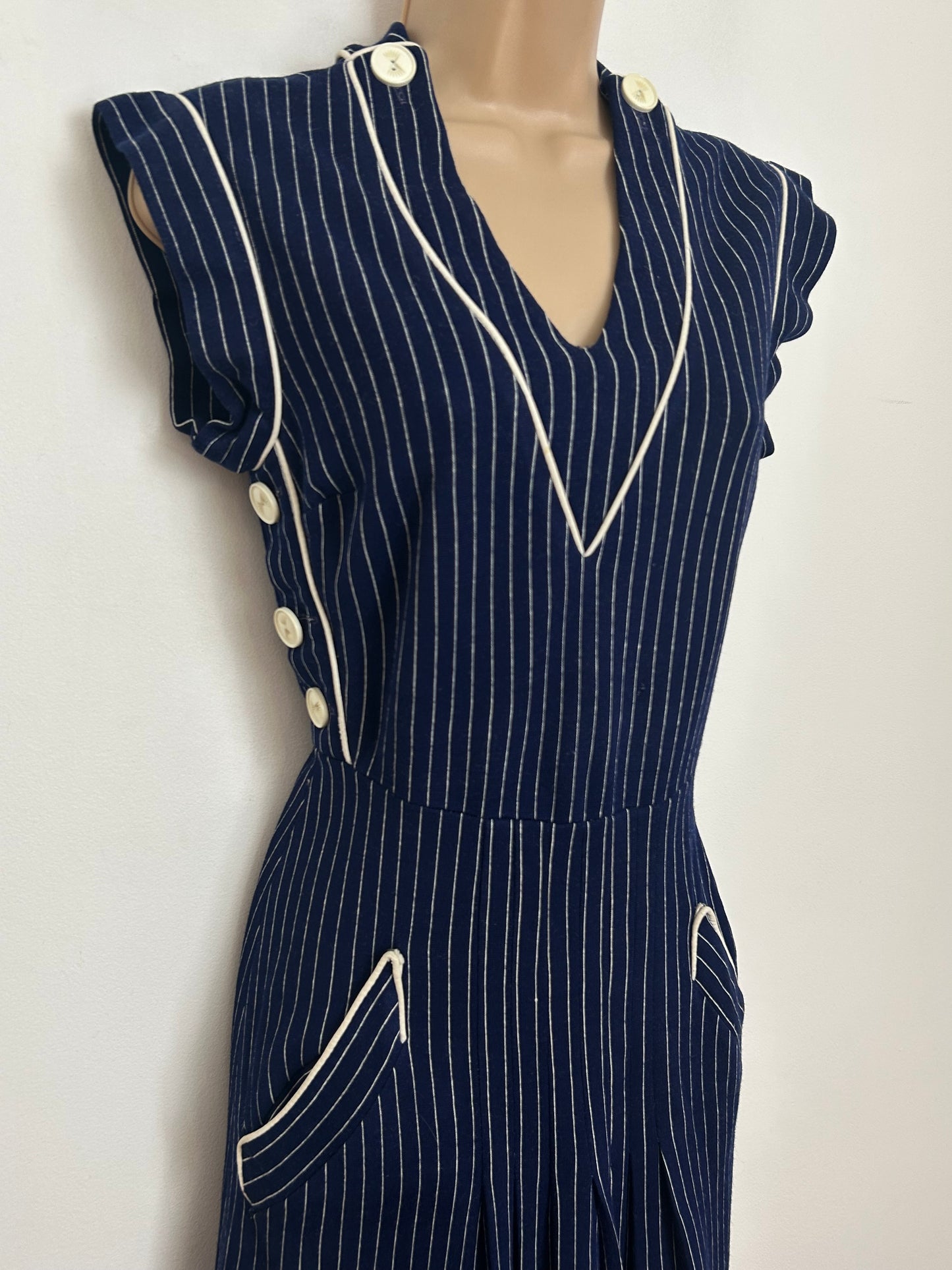 Vintage 1970s Size 6-8 Navy Blue & White Stripe Print Button Detail Wool Jersey Feel Day Dress