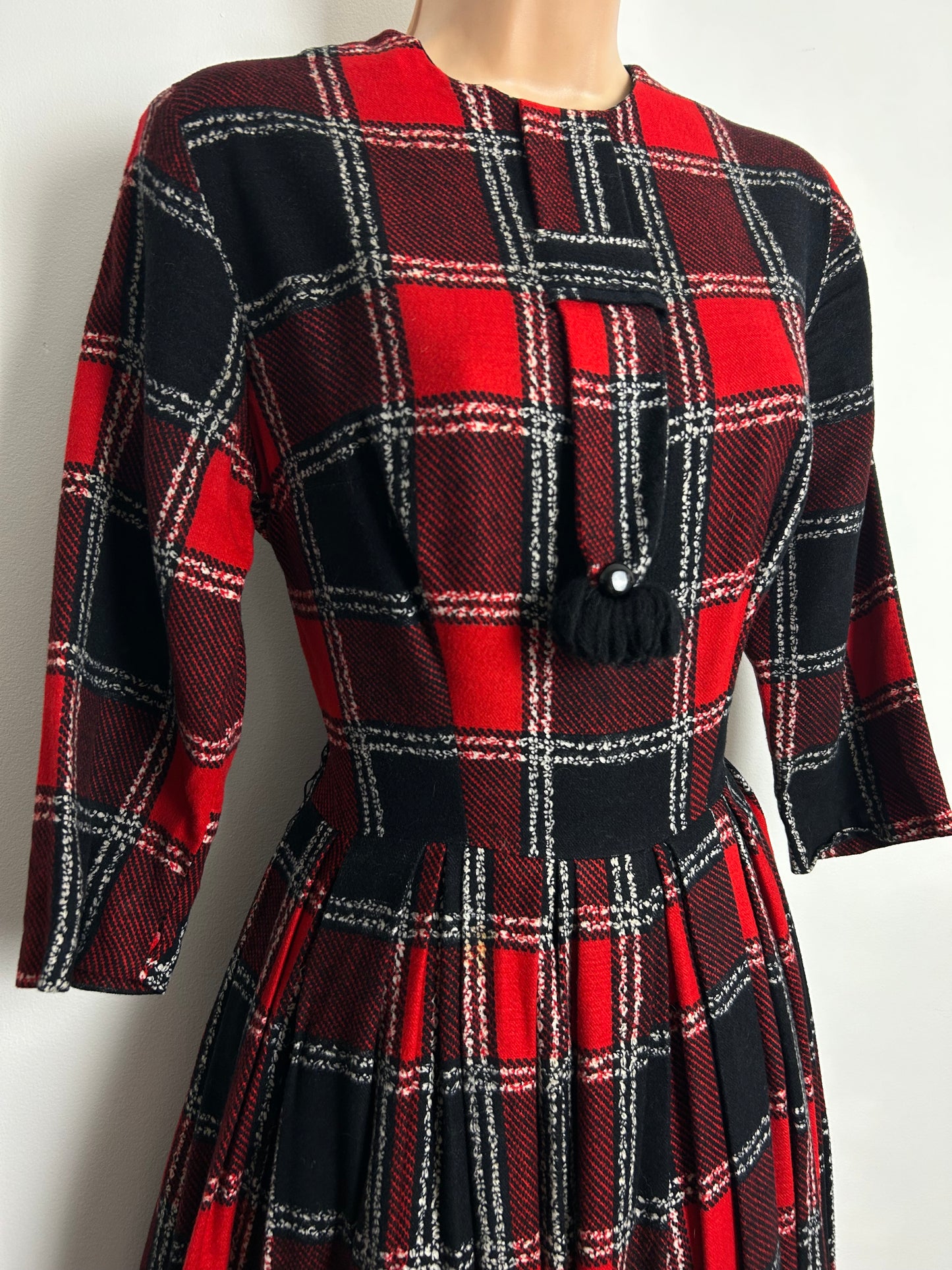 Vintage 1950s FAIMAN OF OXFORD Size 8-10 Red Black & White Check Print Wool Blend Long Sleeve Tassel Pleated Winter Dress