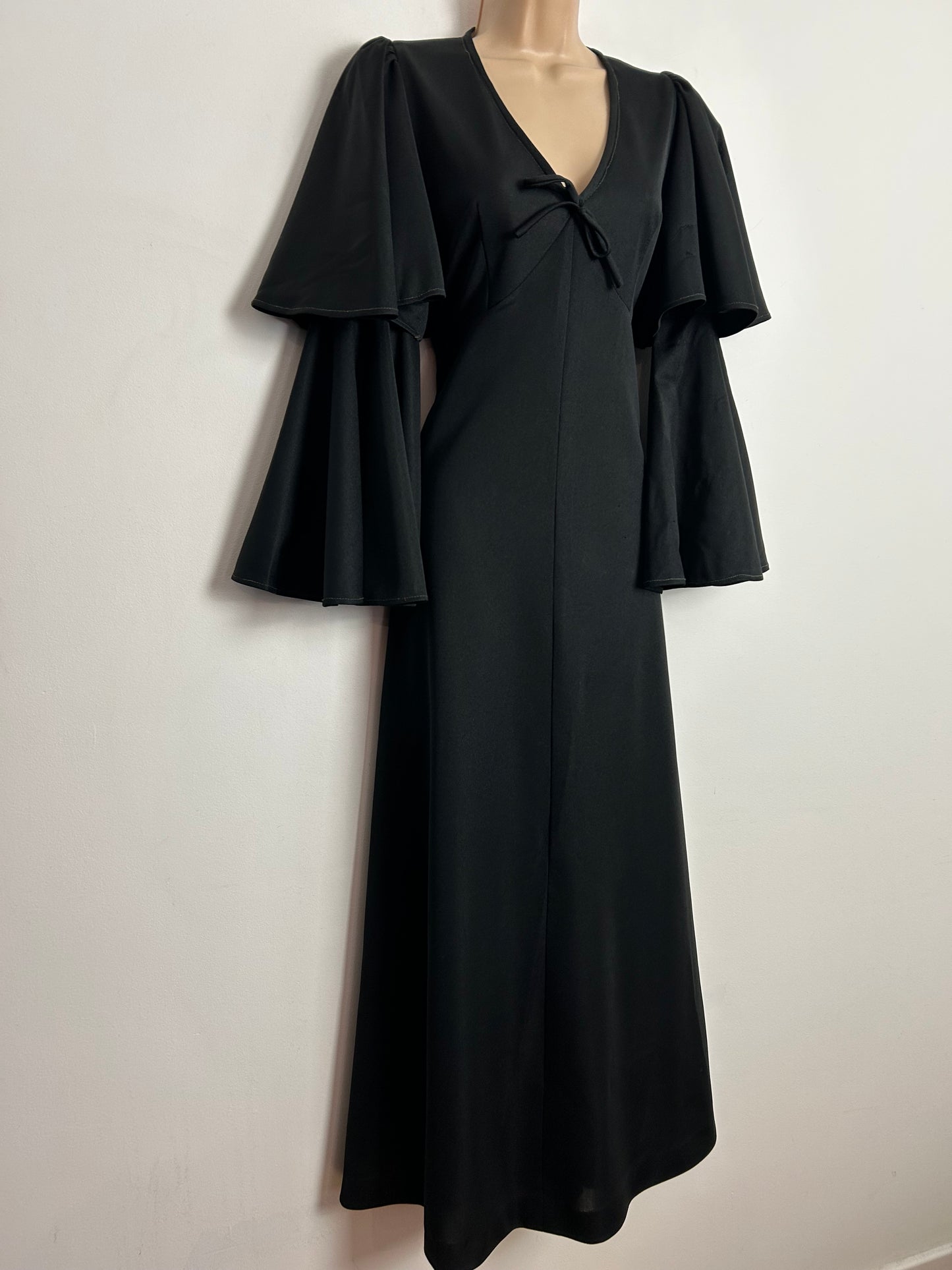 Vintage 1970s MISS T UK Size 8 Black Double Layered Flared Sleeve Dramatic Boho Evening Maxi Dress