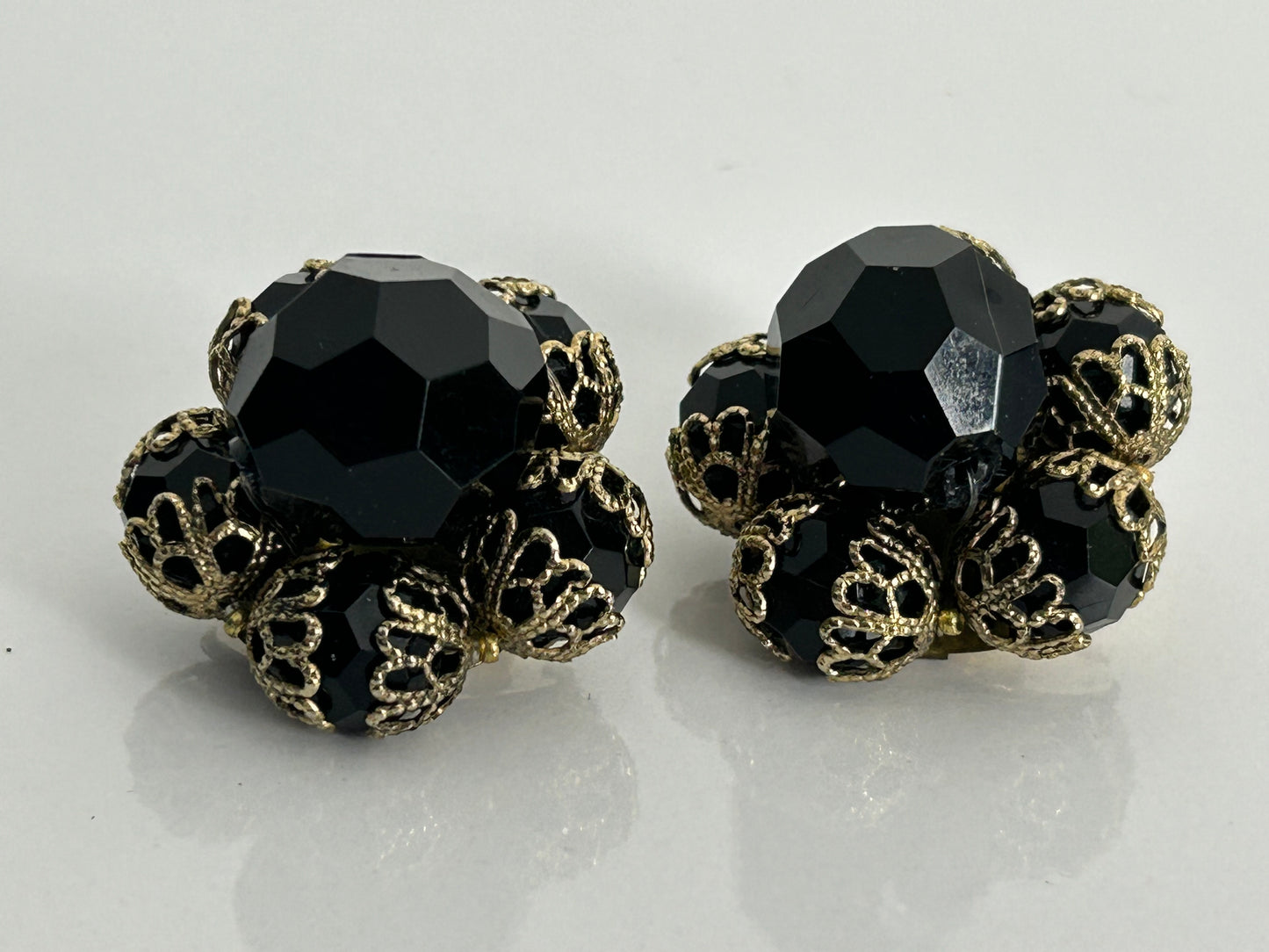 Vintage 1960s Chunky Black & Gold Flower Shaped Clip On Earrings