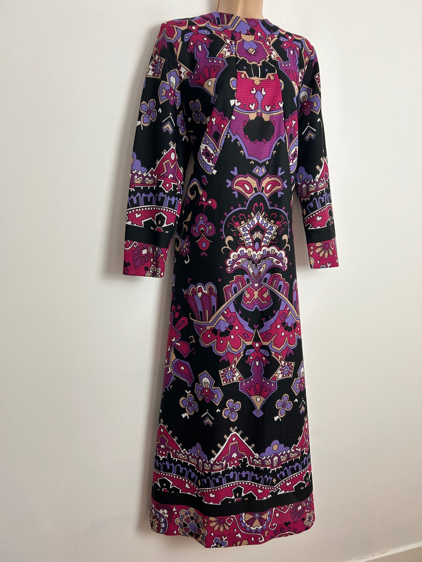 Vintage 1970s NORMAN LINTON UK Size 16 Black Purple & Pink Abstract Print Long Sleeve Maxi Dress