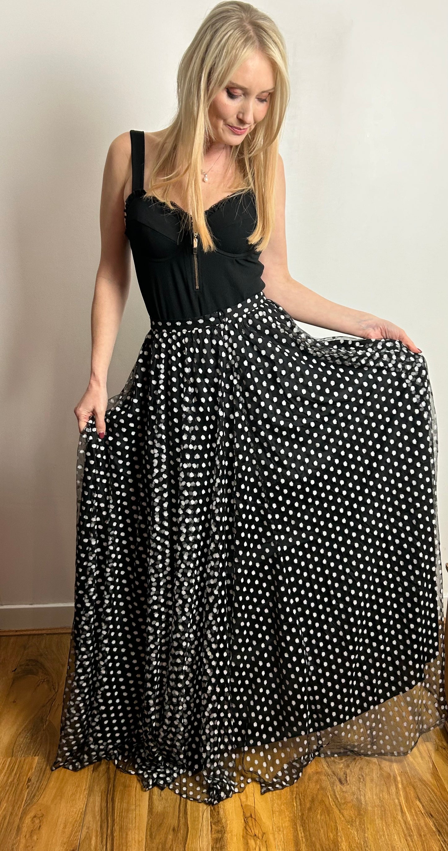 Vintage 1970s YVETTE UK Size 8 Gorgeous Black & White Spotty Floor Length Maxi Skirt