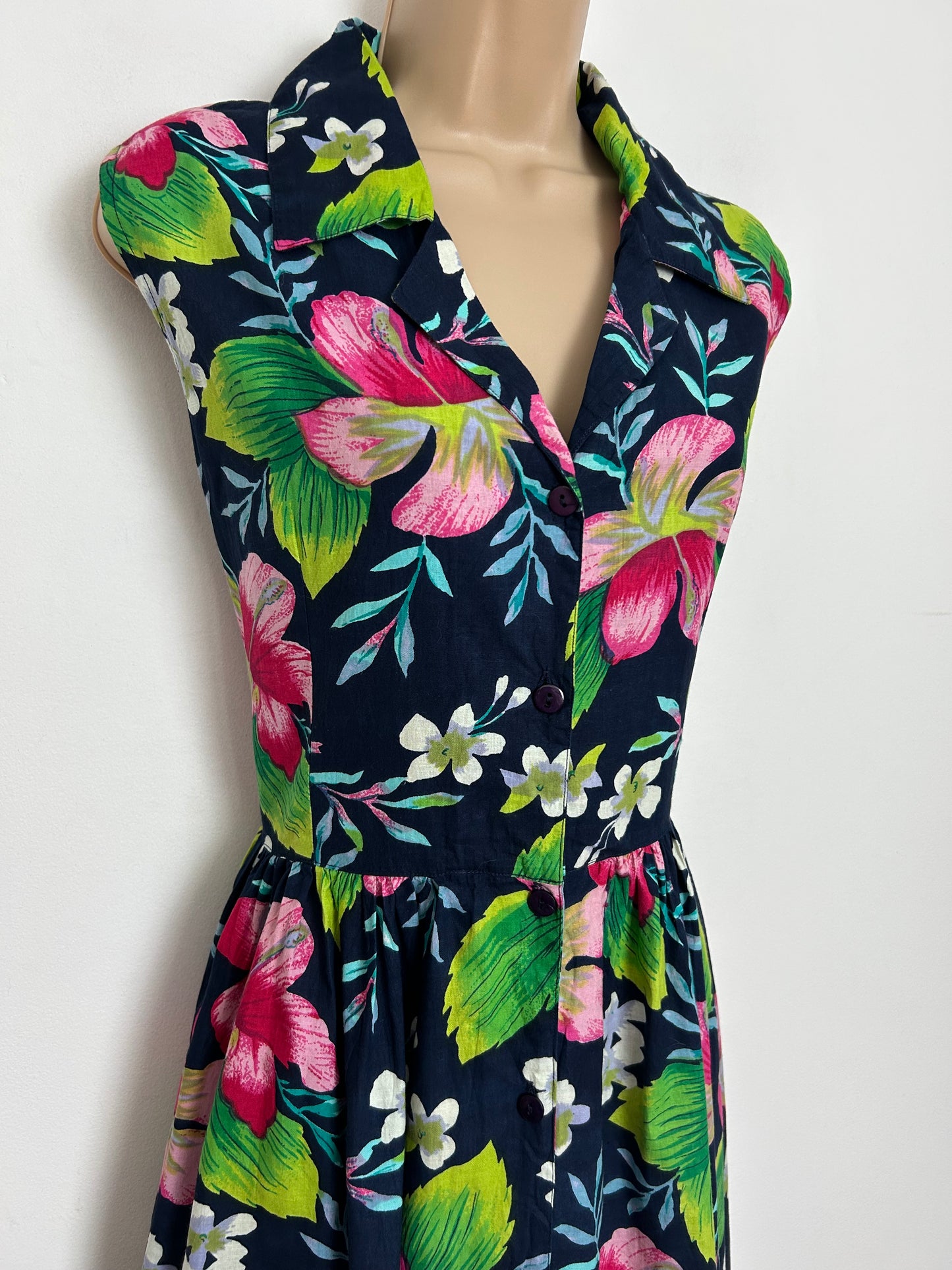 Vintage 1980s STYLED BY SAYBURY Size 12 Navy Blue & Pink Floral Hibiscus Print Cotton Summer Midi Dress