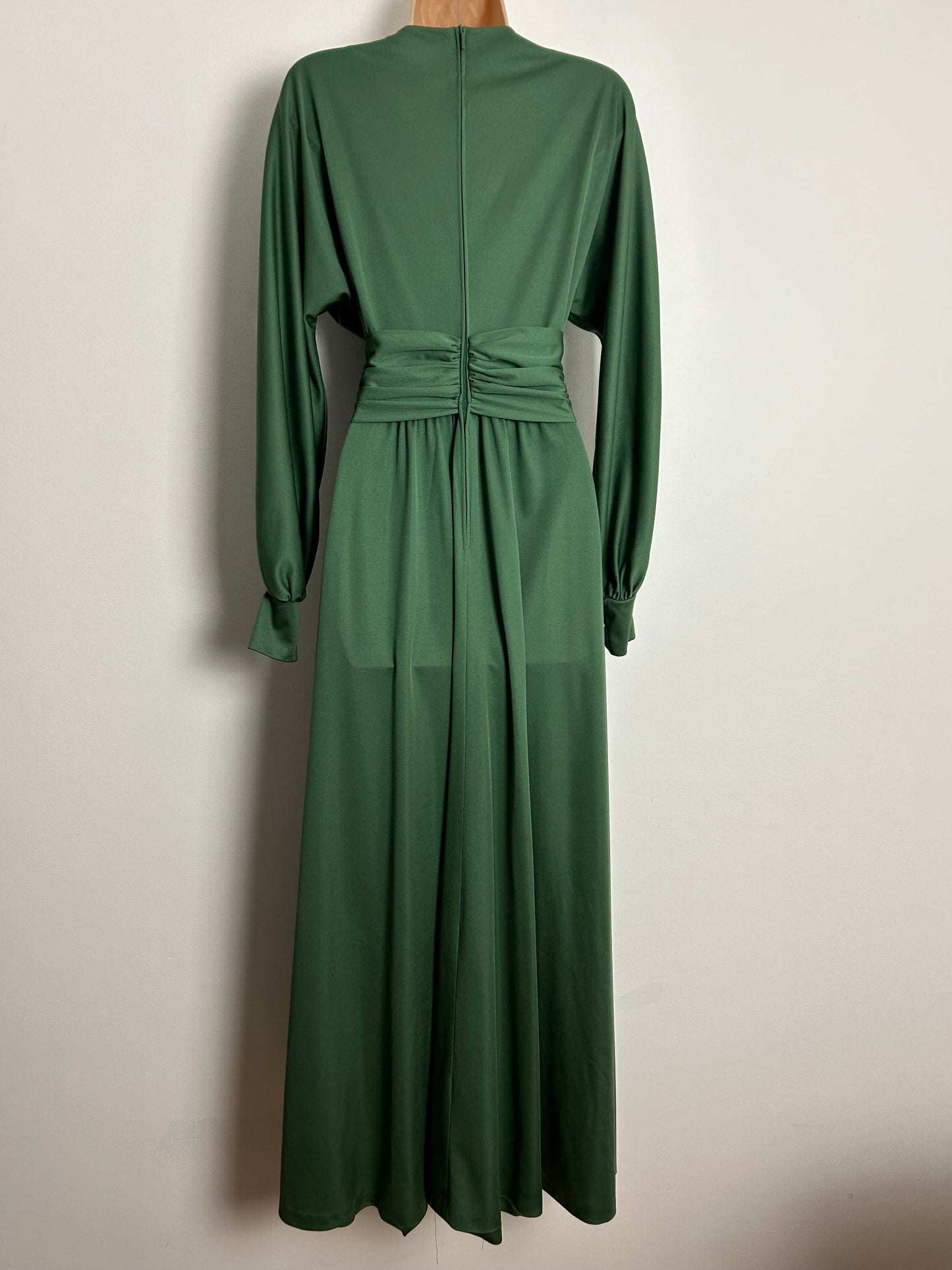 Vintage 1970s DEHA OF SWEDEN UK Size 8 Moss Green Long Dolman Sleeve Cummerbund Waist Detail Maxi Dress