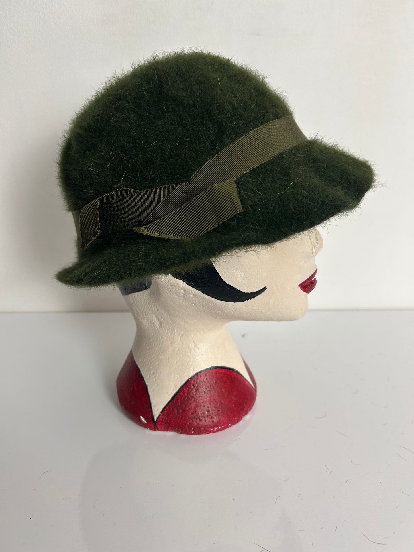 Vintage PIERRE LAULHERE PARIS Dark Green Angora & Wool Mix Hat