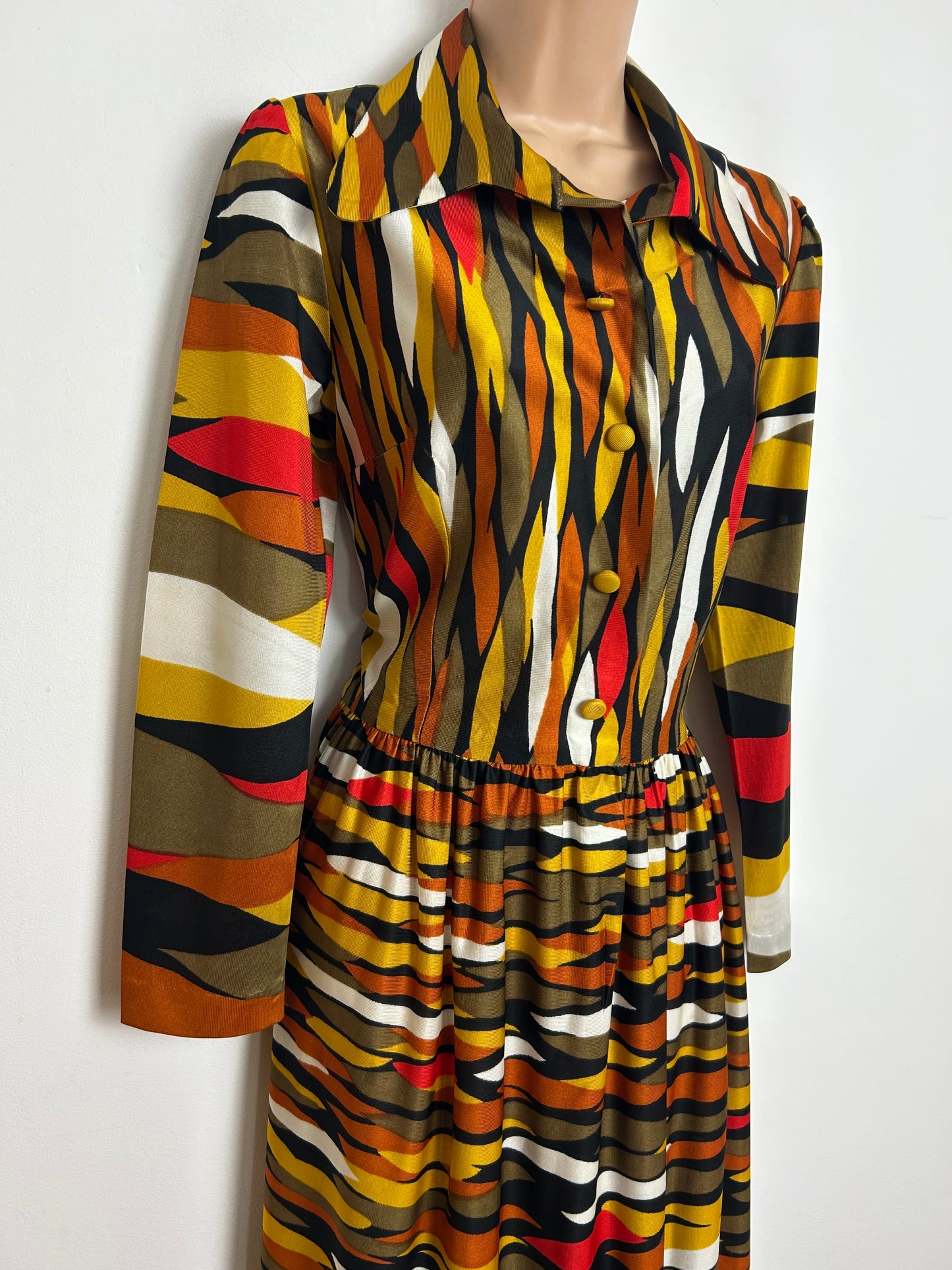 Vintage 1970s Size 8 Brown Black Mustard & Red Zebra Stripe Long Sleeve Maxi Dress