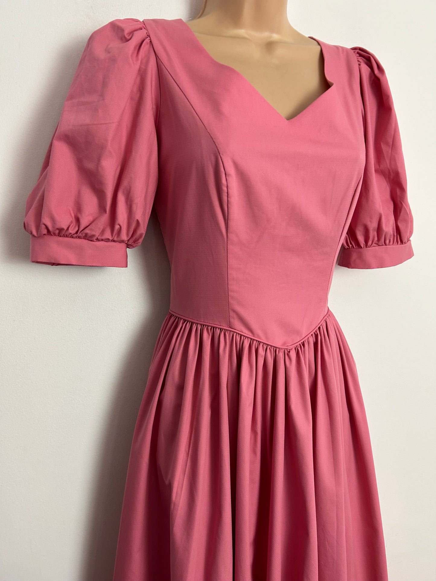 Vintage 1980s LAURA ASHLEY UK Size 10 Pink Cotton Bow Back Midi Ballgown Dress