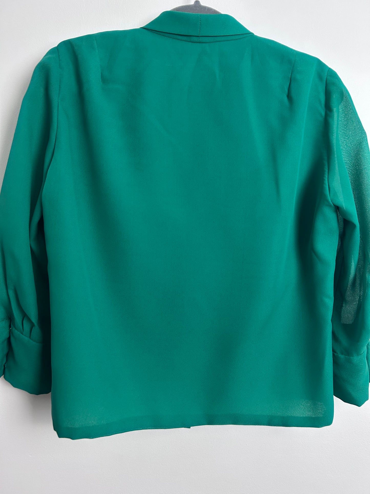 Vintage Late 1960s UK Size 12 Grass Green Pussy Bow Mid Length Sleeve Blouse