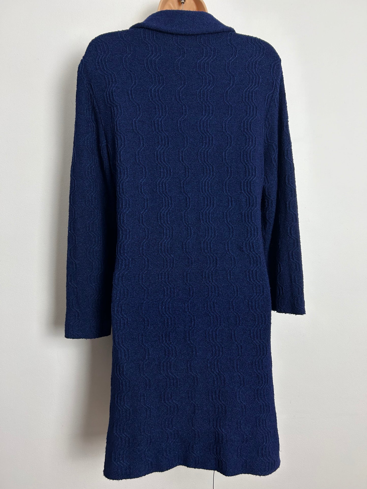 Vintage 1970s SAINT DENIS UK Size 16 Navy Blue Textured Wavy Stripe Jersey Long Sleeve Mod Shift Dress