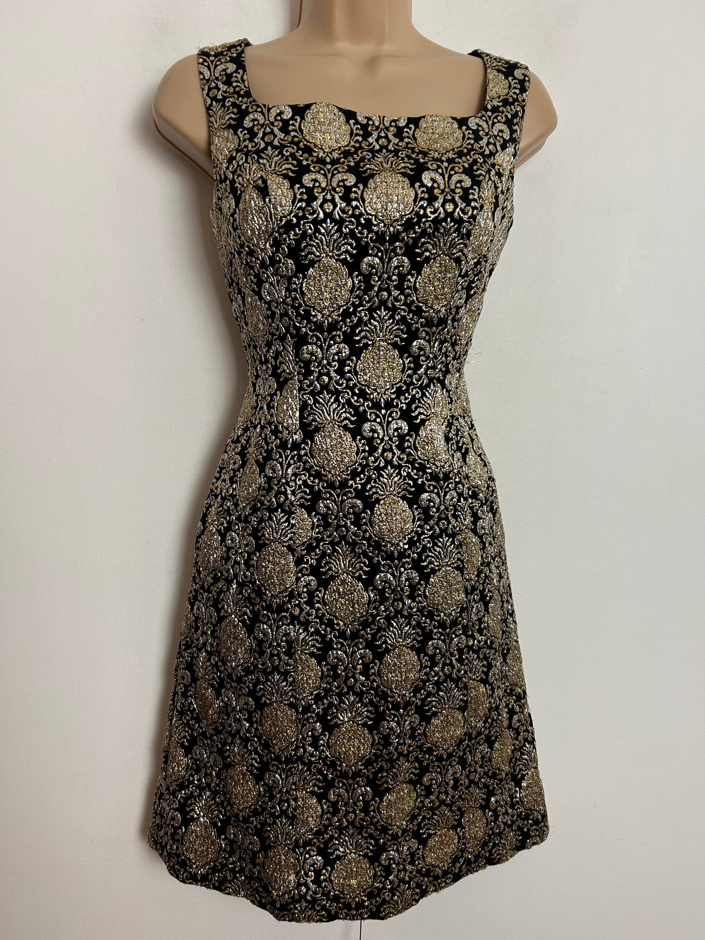 Vintage 1960s UK Size 6-8 Black Gold & Silver Brocade Party Occasion Mod Shift Dress