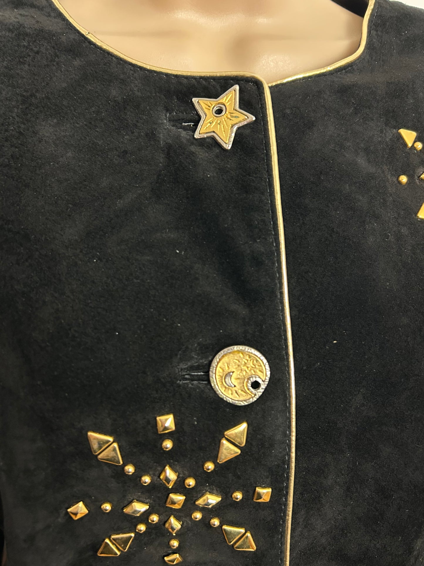 Vintage 1980s YESSICA @ C&A UK Size 12-14 Black Suede Gold Stud Detail Cropped Jacket