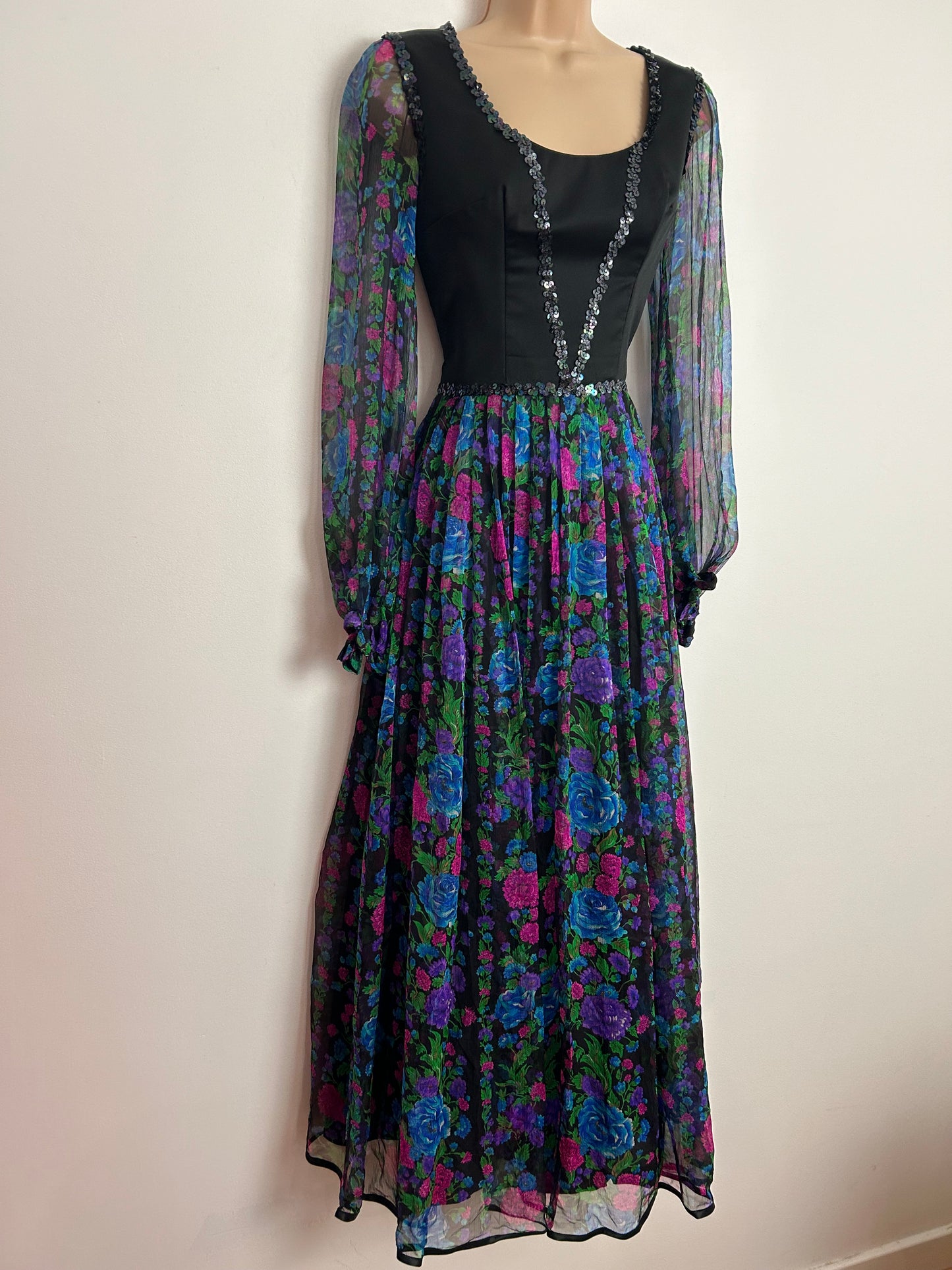 Vintage 1970s UK Size 6 Black Pink Blue & Purple Floral Print Sequin Detail Long Sleeve Pleated Boho Maxi Dress
