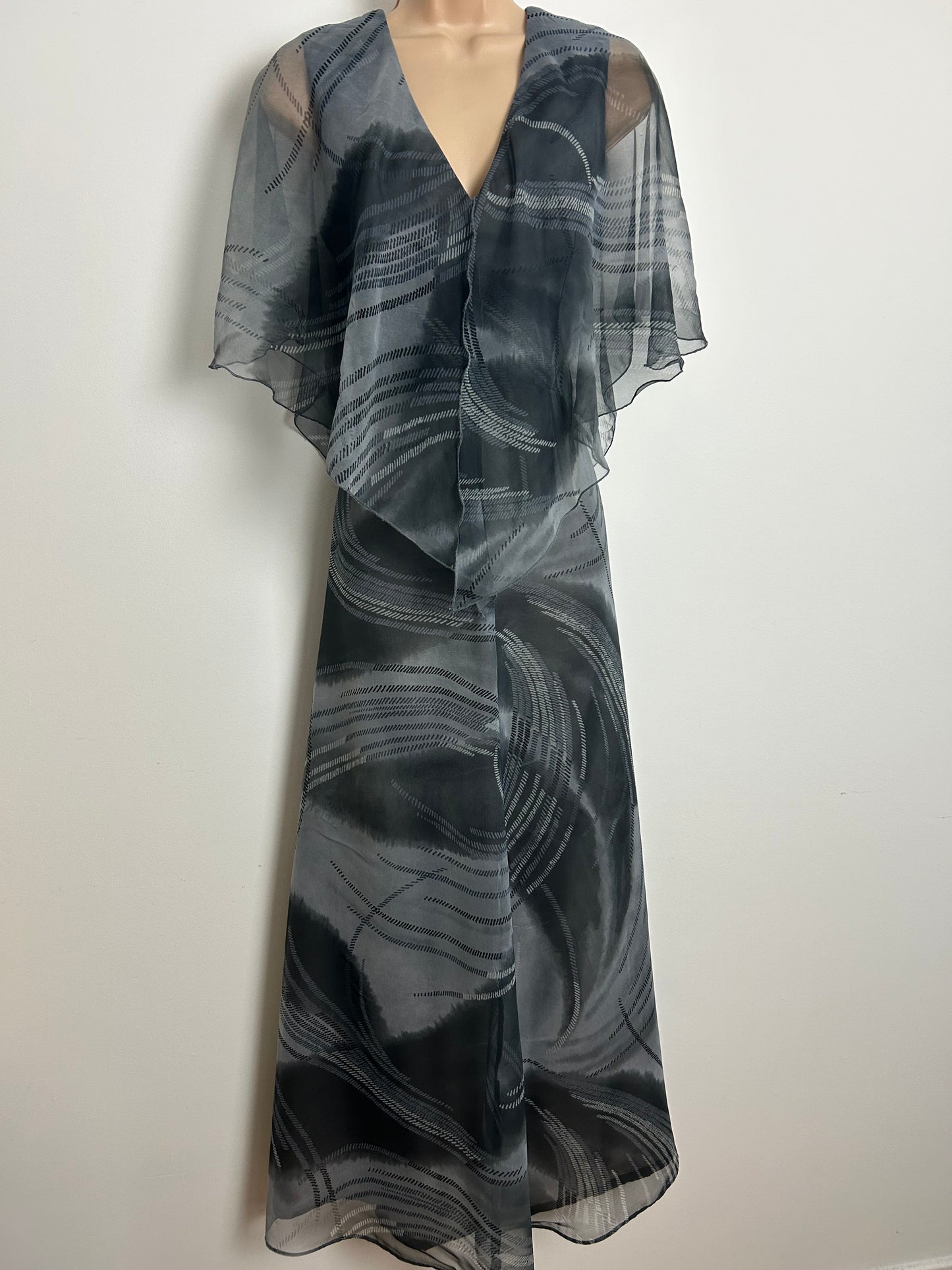 Vintage 1970s Size 10-12 Grey Tones Chiffon Polyester Cape Sleeve Boho Maxi Dress