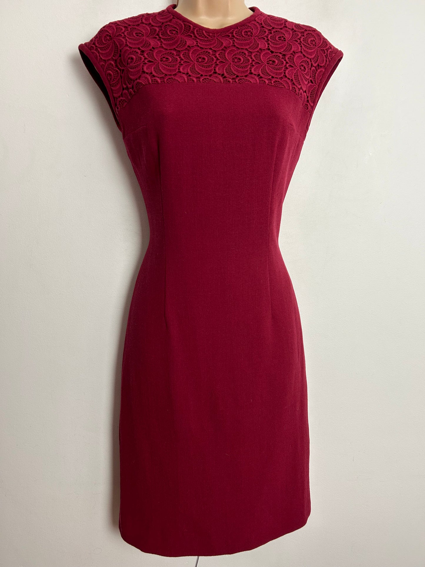 Vintage 1960s UK Size 8 Wine Red Pure Wool Embroidered Floral Lace Detail Wiggle Dress