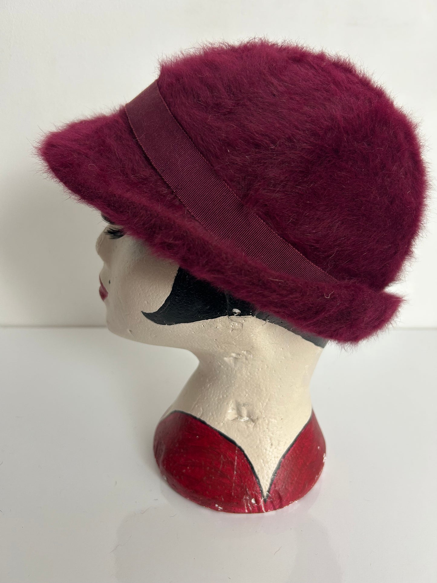 Vintage MARIE FRANCOISE, PARIS Red Wine Angora Mix Feather Detail Hat