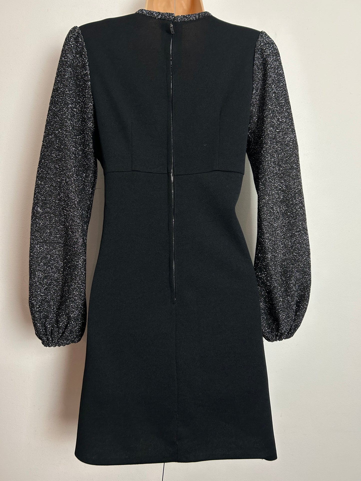 Vintage 1970s UK Size 8-10 Black & Silver Lurex Detail Long Sleeve Mini Shift Party Mod Dress