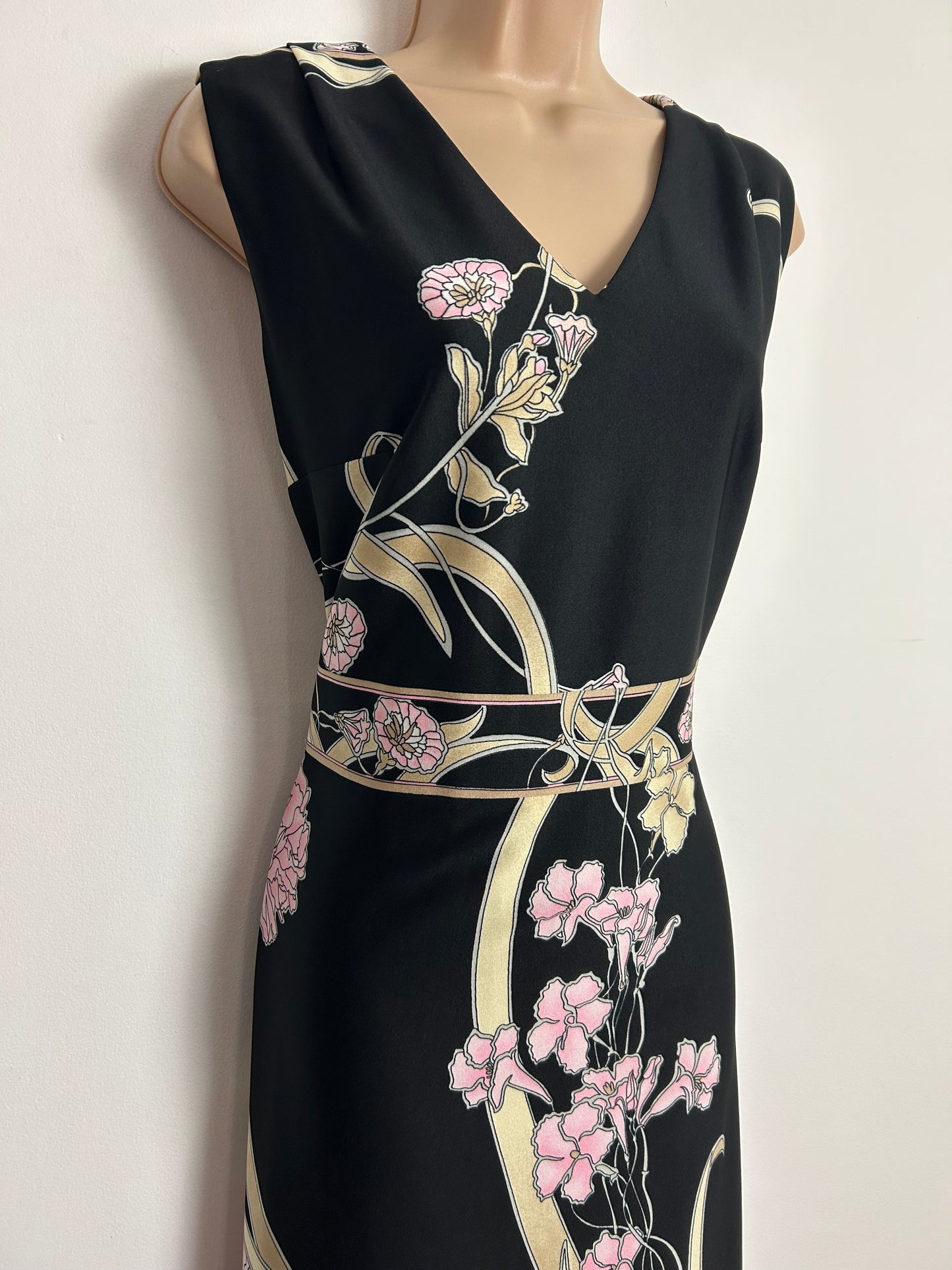 Vintage 1970s Size 14 Black Beige & Pink Floral Print Sleeveless Maxi Dress