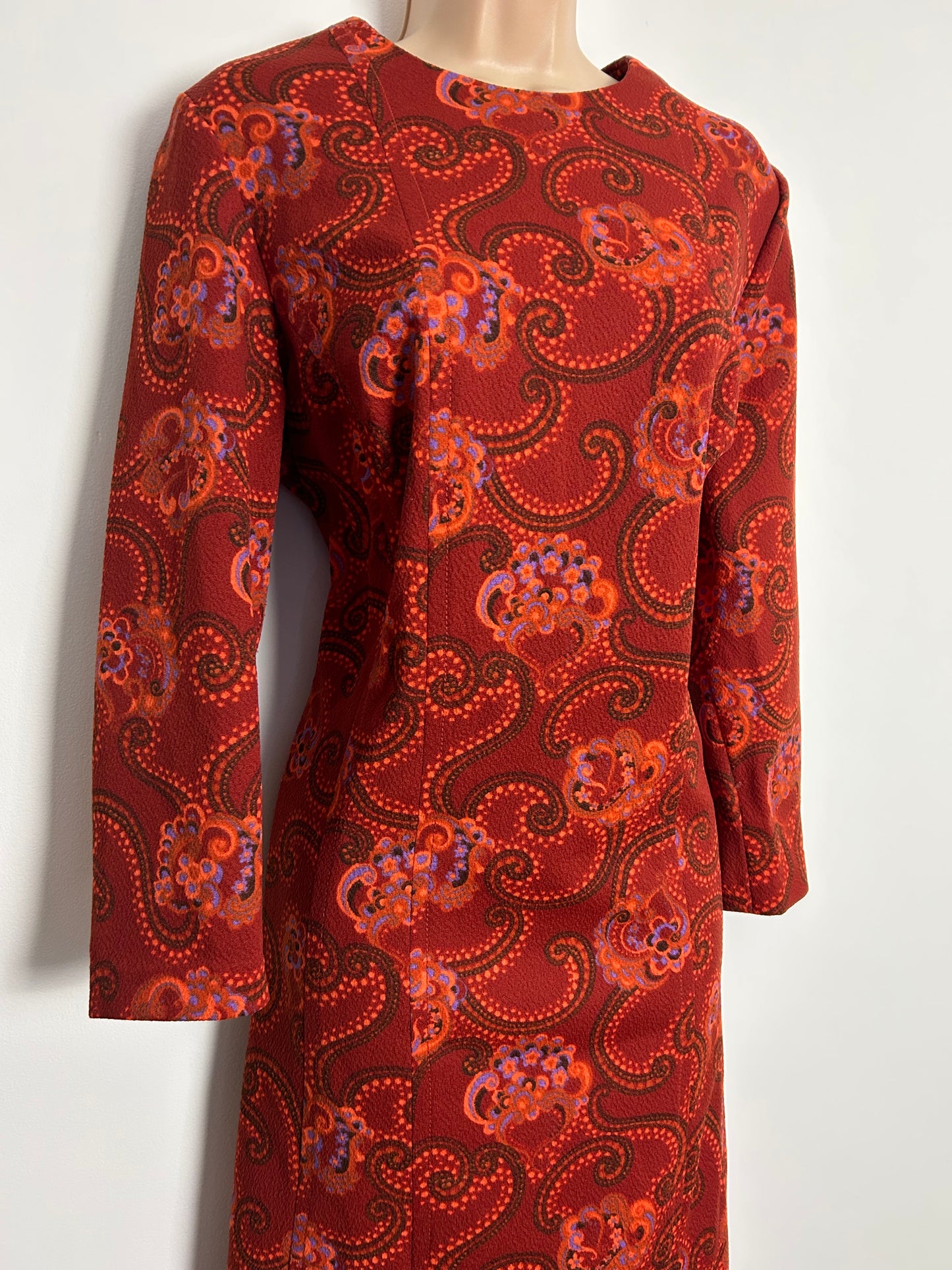 Vintage 1960s UK Size 16 Dark Orange Tones Nouveau Floral Print Long Sleeve Mod Shift Dress