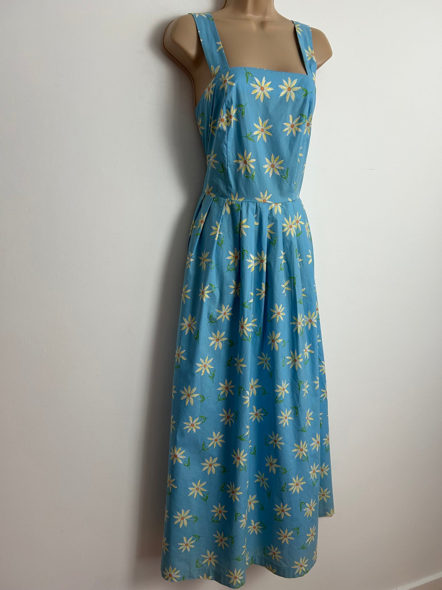 Vintage 1980s LAURA ASHLEY Size 14 Pretty Blue & Yellow Floral Cross Strap Summer Maxi Dress