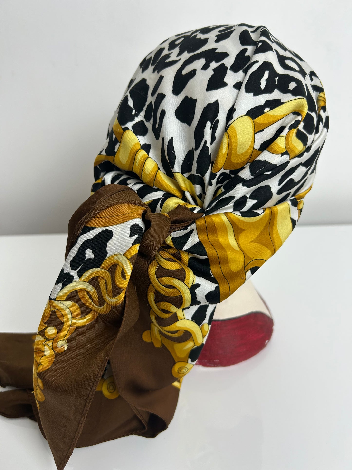 Vintage Made In Italy Brown Black White & Gold Leopard Animal & Chain Print Scarf 88cm x 90cm