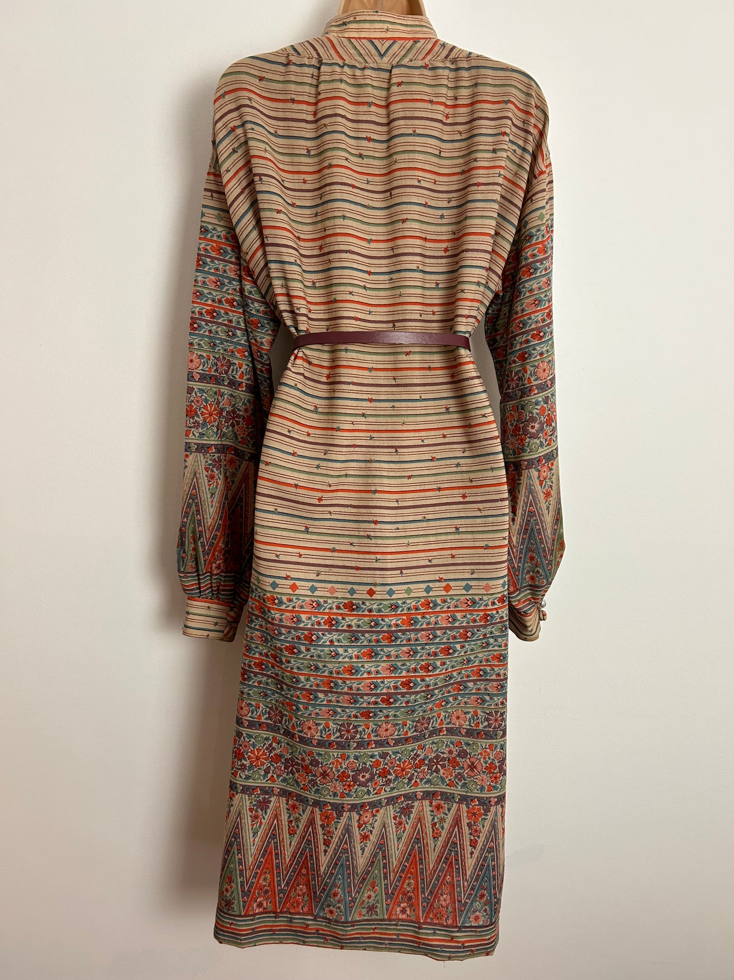 Vintage 1970s SUSAN SMALL UK Size 14 Oversize Beige Orange & Plum Stripe Belted Long Sleeve Smock Or Belted Dress