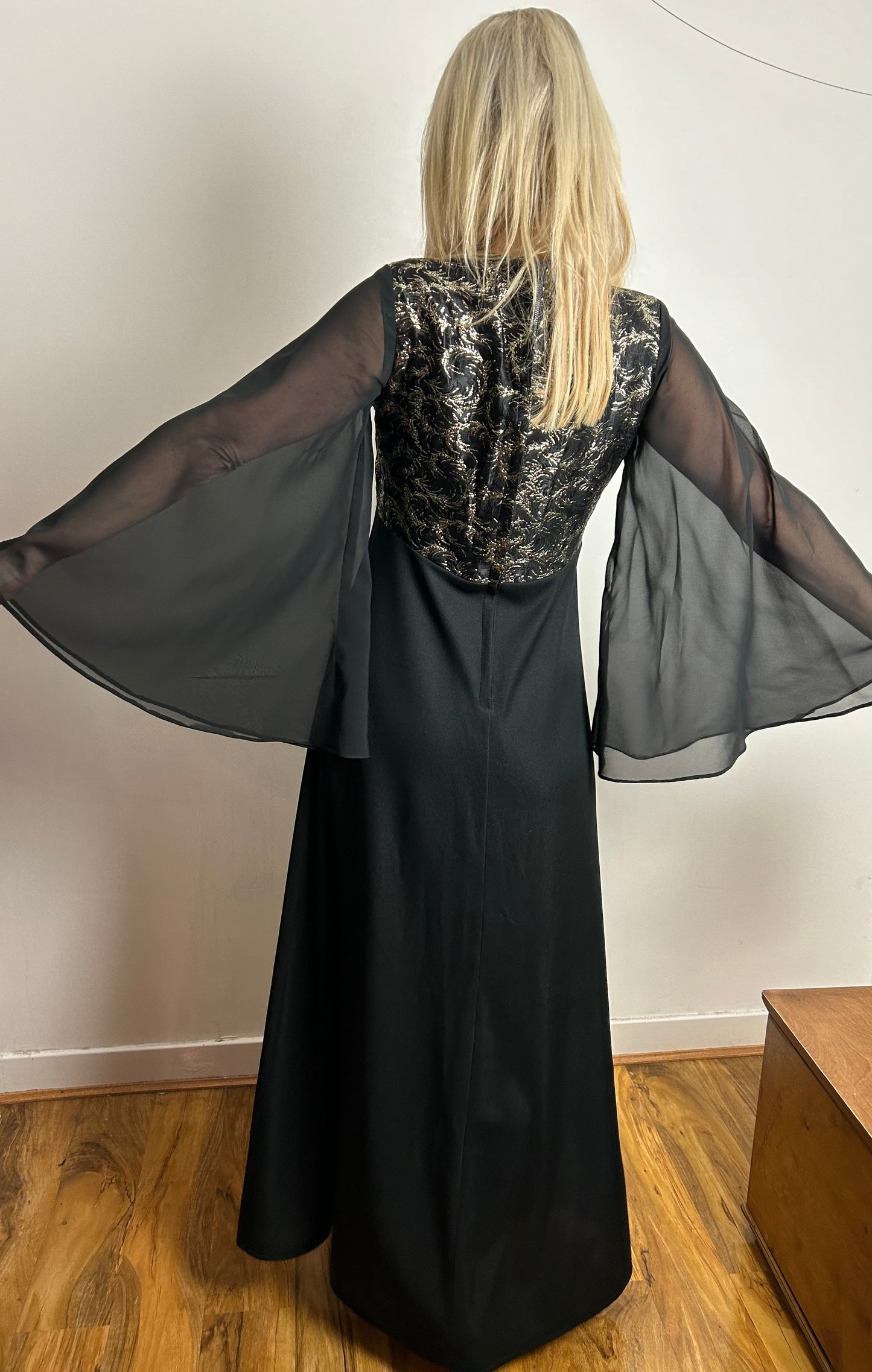 Vintage 1970s UK Size 8 Black & Metallic Gold Flared Sleeve Xmas Party Occasion Evening Maxi Dress