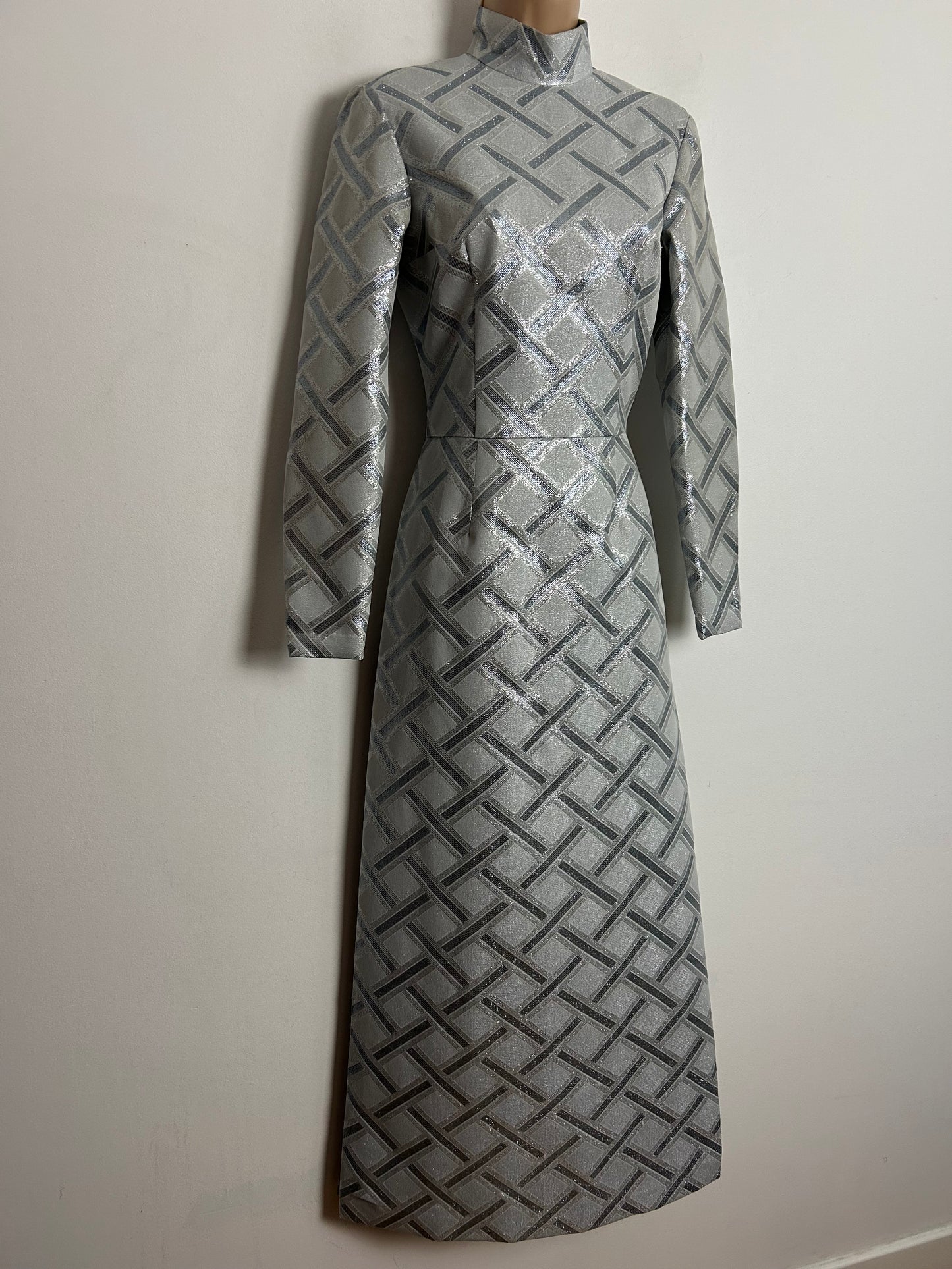 Vintage 1960s UK Size 8 Silver Metallic Glittery Lurex Brocade Long Sleeve Split Seams Occasion Maxi Dress