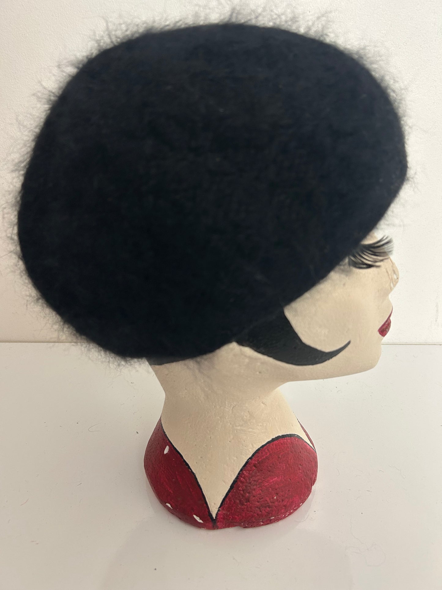Vintage 1970s Soft Black Angora Mix Beanie Style Winter Hat