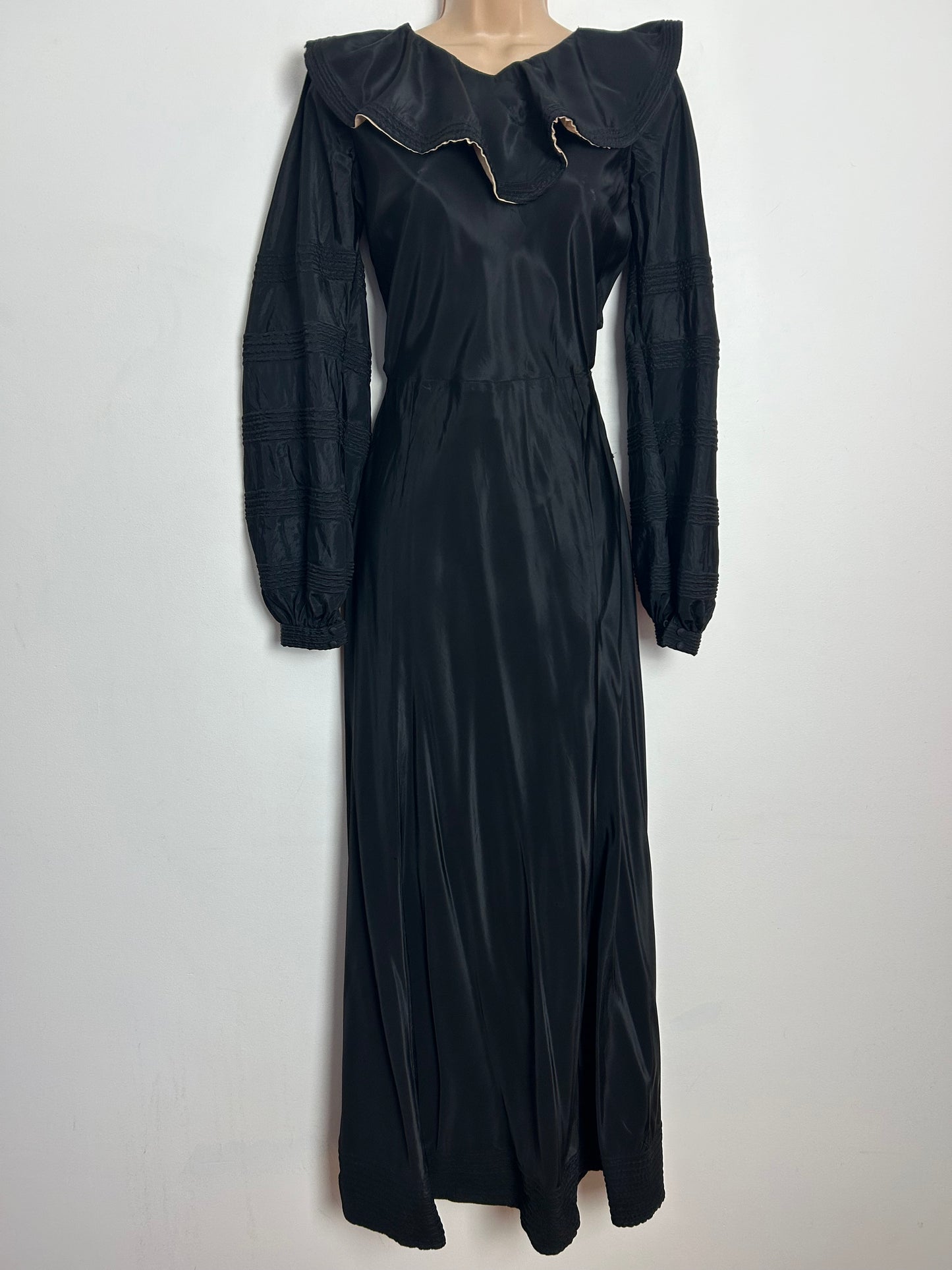 Vintage Collectable Antique 1930s Size 8 Homemade Black Satin Acetate Ruffle Collar Maxi Dress