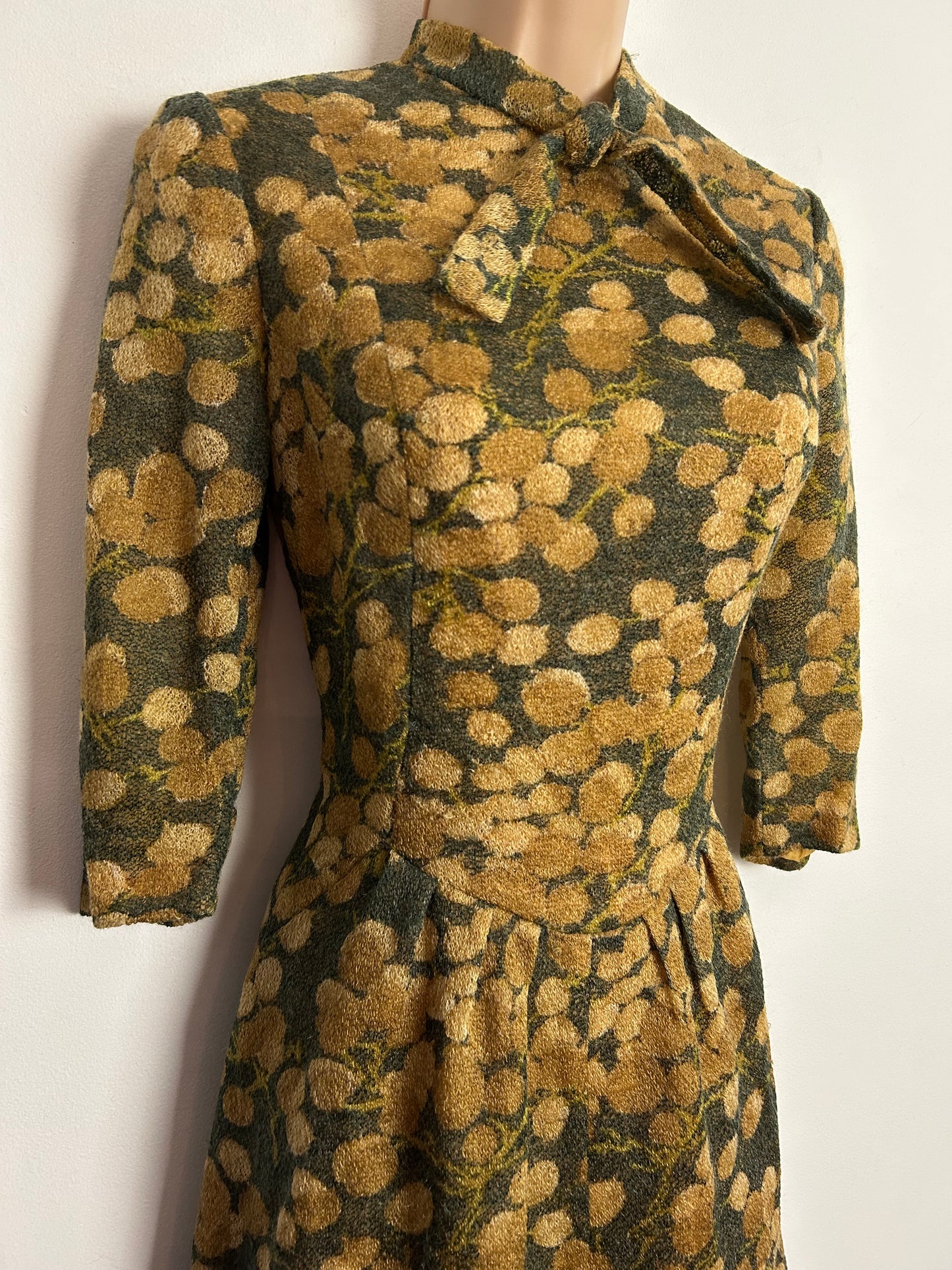 Vintage Early 1960s UK Size 8 Dark Grey & Tan Brown Abstract Floral Print Wool Mix Tie Neck Day Dress