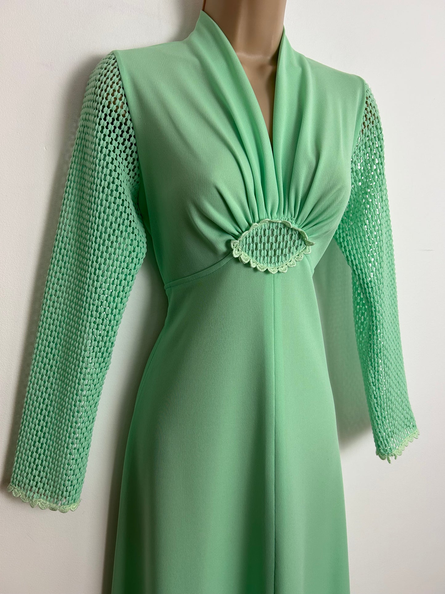 Vintage 1970s UK Size 6-8 Mint Green Long Mesh Sleeve V-Neck Maxi Dress