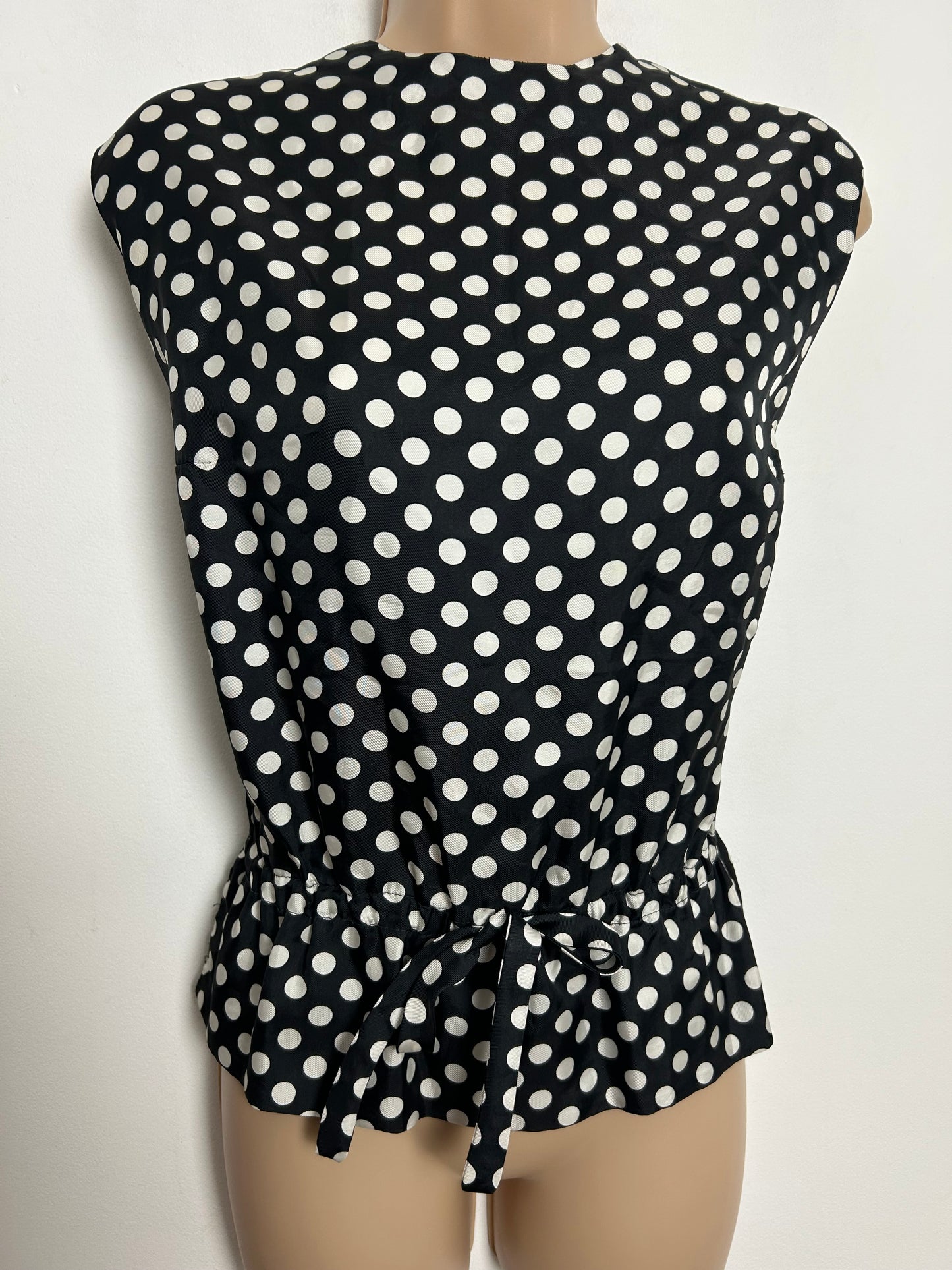 Vintage Late 1960s Size 12-14 Black & White Polka Dot Print Sleeveless Tie Detail Top