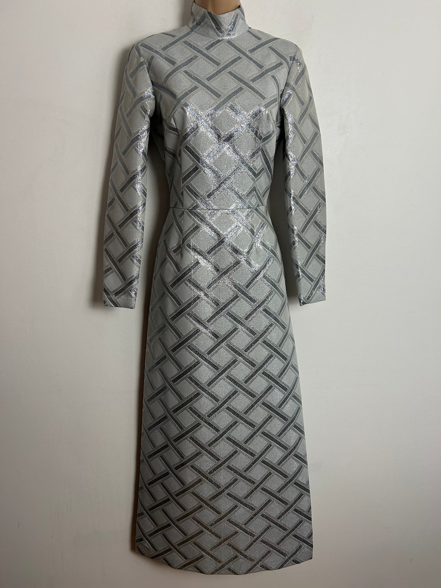 Vintage 1960s UK Size 8 Silver Metallic Glittery Lurex Brocade Long Sleeve Split Seams Occasion Maxi Dress
