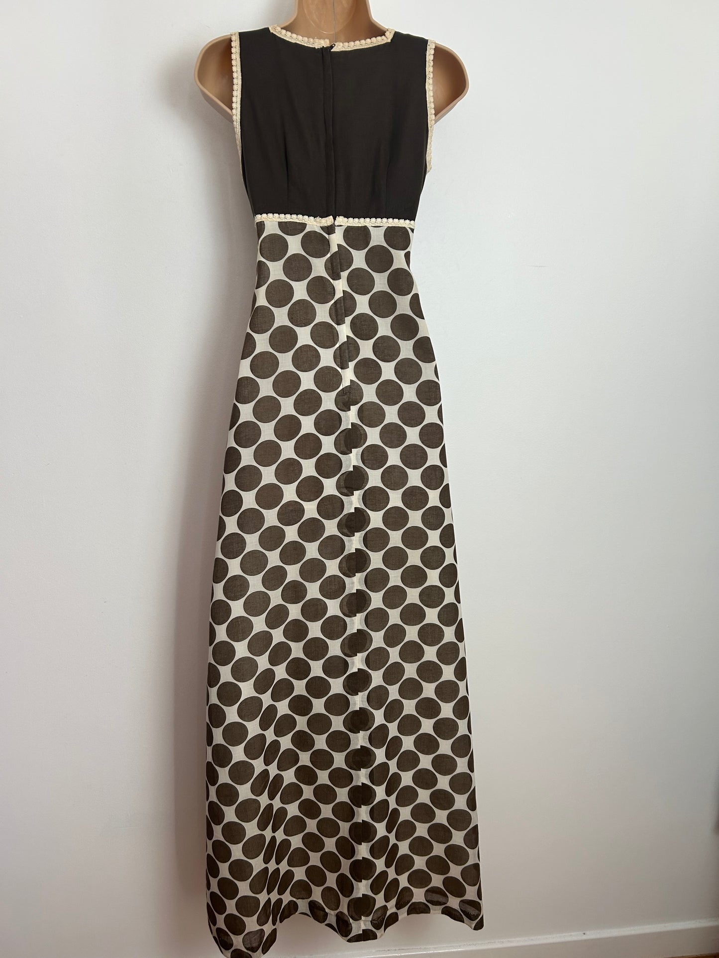 Vintage 1970s MARION DONALDSON Size 6 Brown & Off White Spot Print Lace Trim Maxi Dress