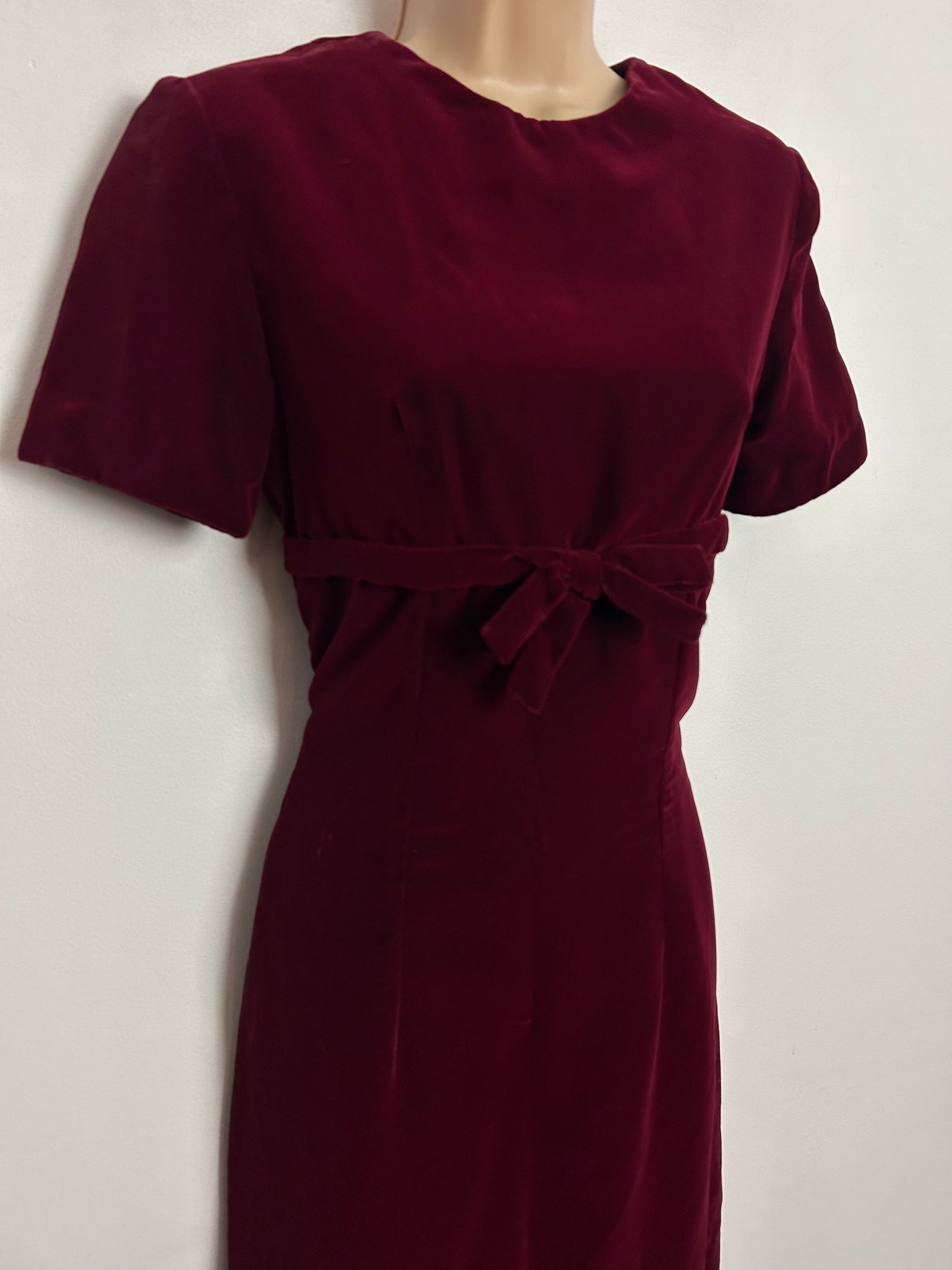 Vintage 1960s UK Size 10 Claret Red Velvet Short Sleeve Bow Detail Christmas Dress