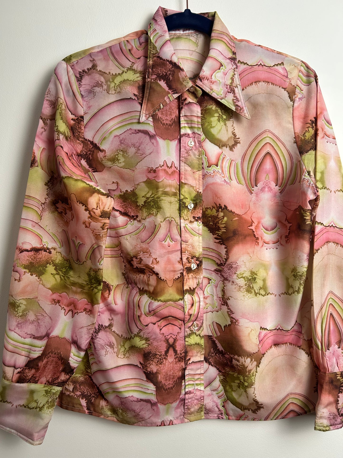 Vintage 1970s Size 14 Pink & Green Tones Abstract Print Long Sleeve Dagger Collar Shirt