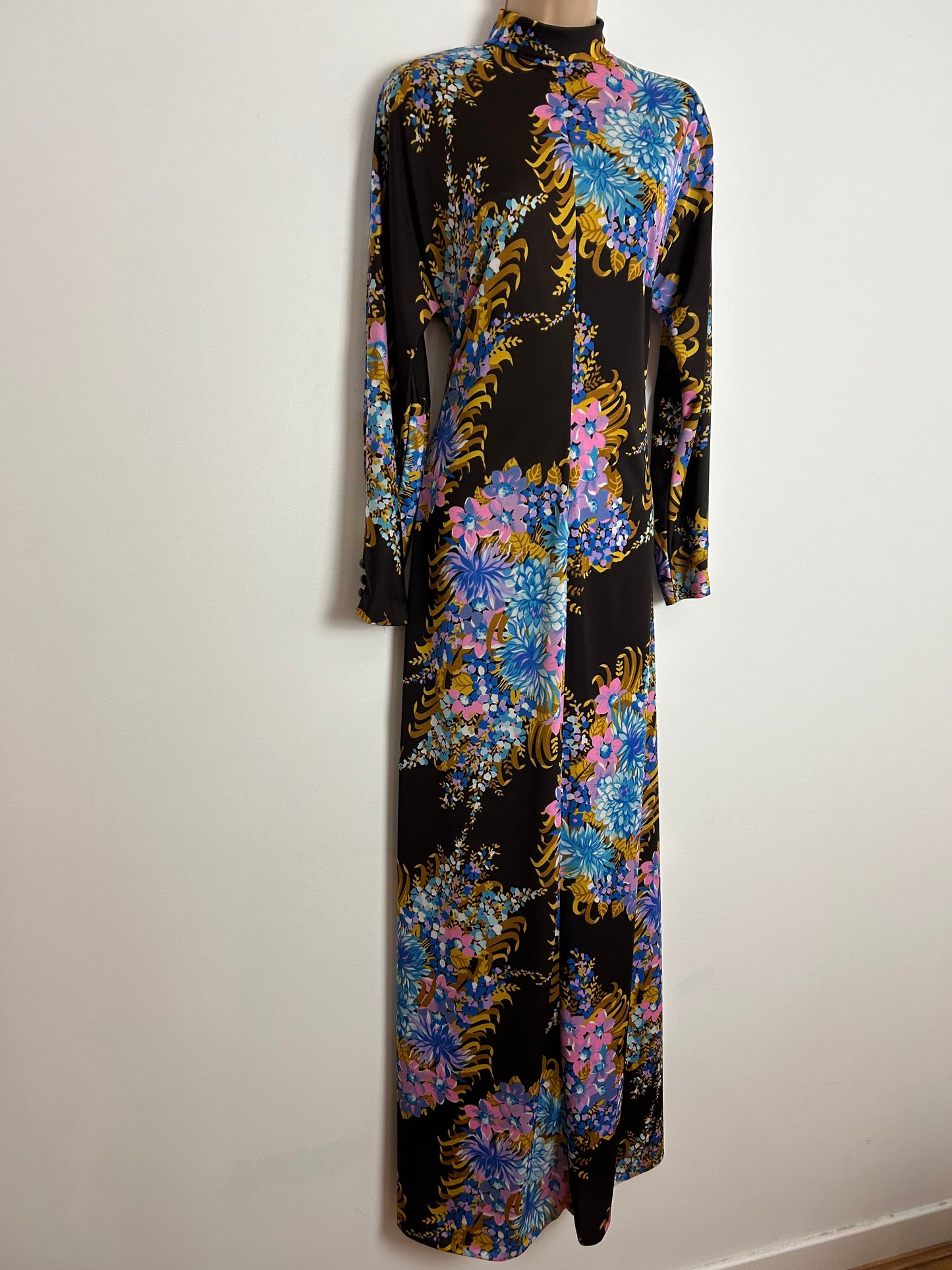 Vintage 1970s VILEDA UK Size 8 Brown Blue & Pink Floral Print Roll Neck Long Sleeve Maxi Dress