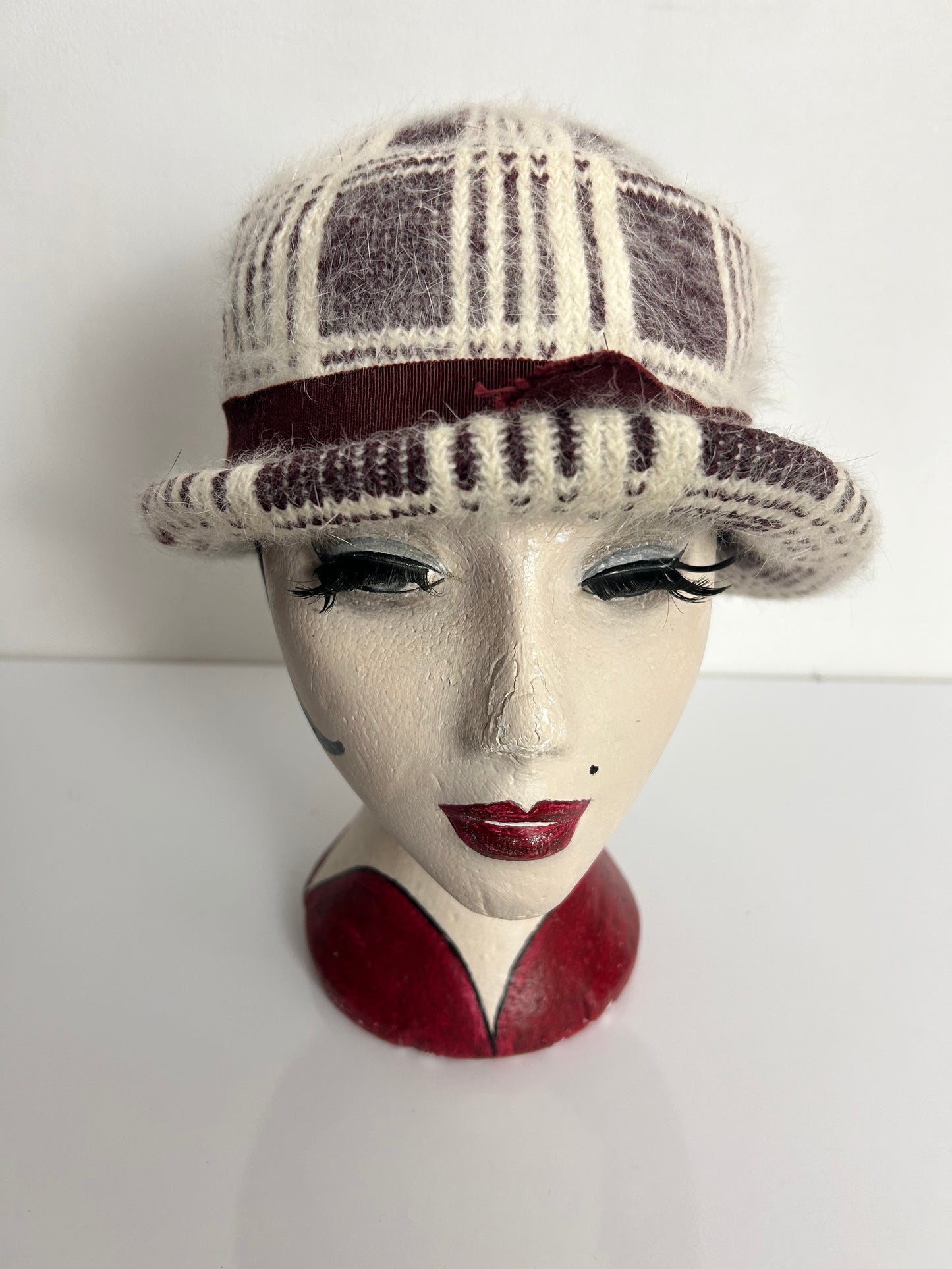 Vintage Cream & Maroon Check Pattern Angora Mix Braid Trim Hat