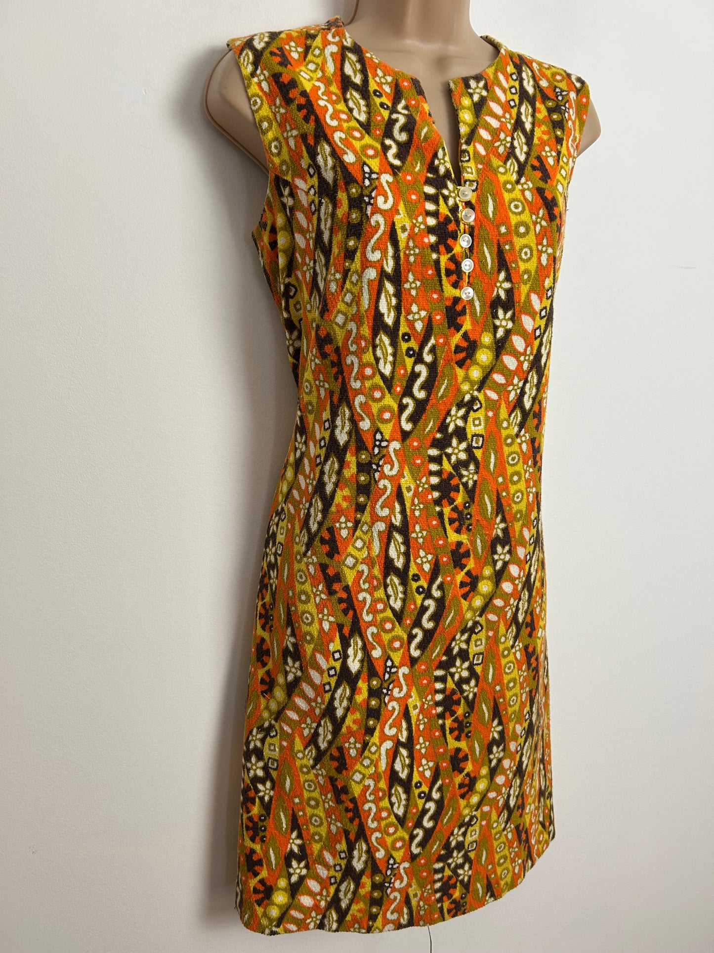 Vintage 1960s Size 10-12 Orange Yellow & Brown Abstract Psychedelic Print Towelling Mod Shift Dress