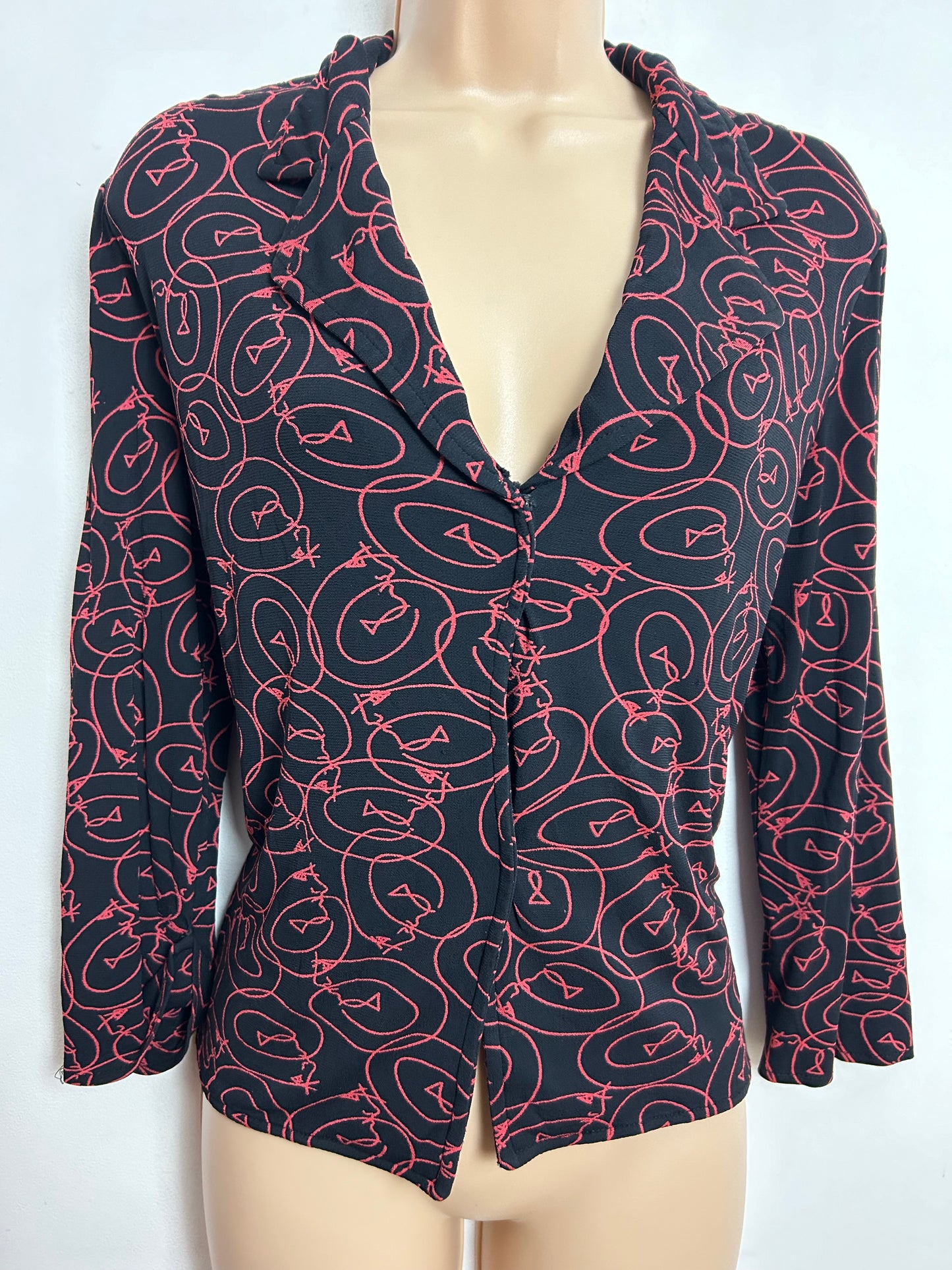 Vintage Late 1970s JAEGER UK Size M (12-14) Black & Red Scribble Print Rayon Long Sleeve Shirt