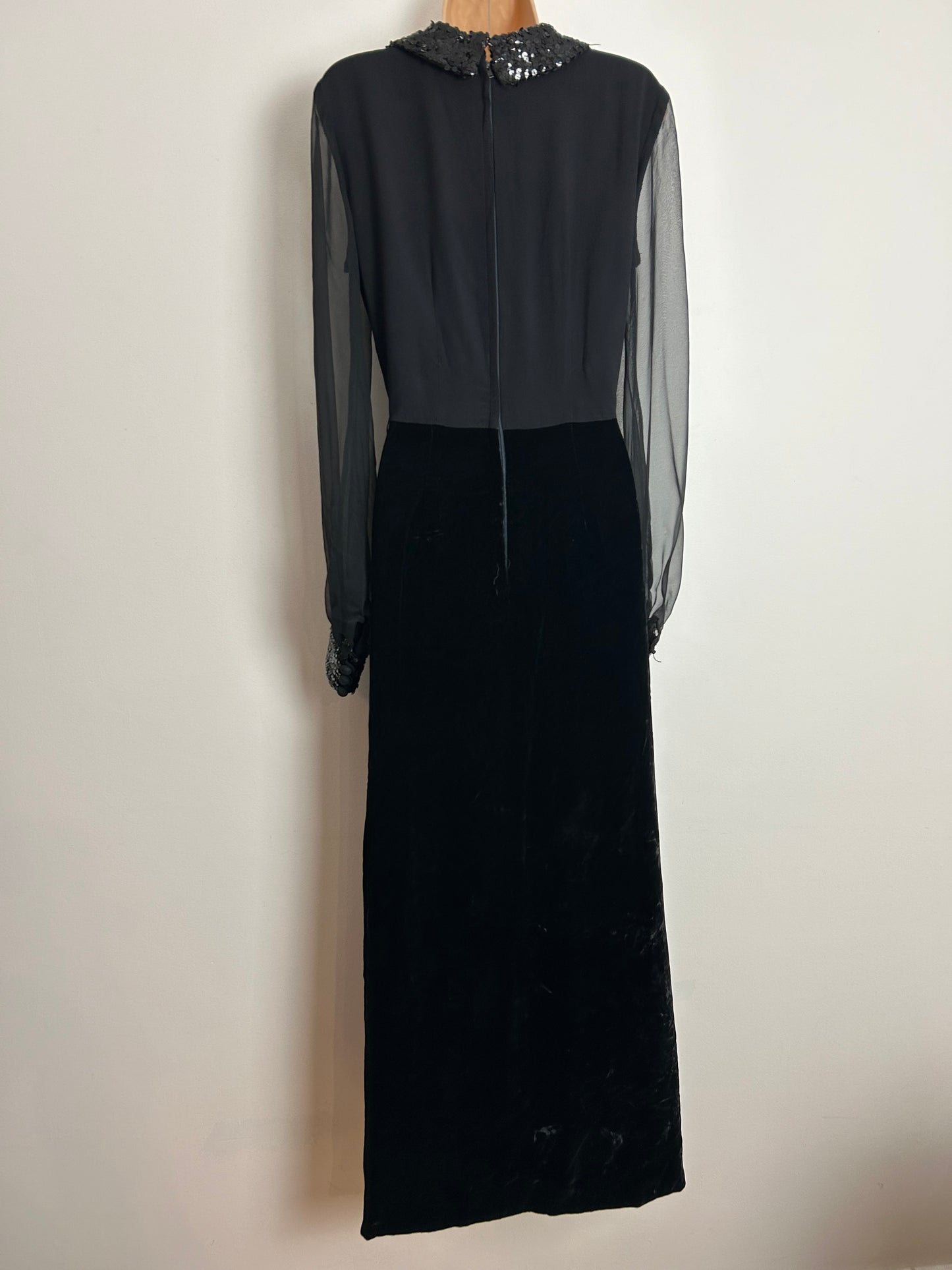 Vintage Early 1970s PETER BARRON UK Size 12 Black Velvet Rayon & Chiffon Sequin Collar & Cuffs Occasion Maxi Dress
