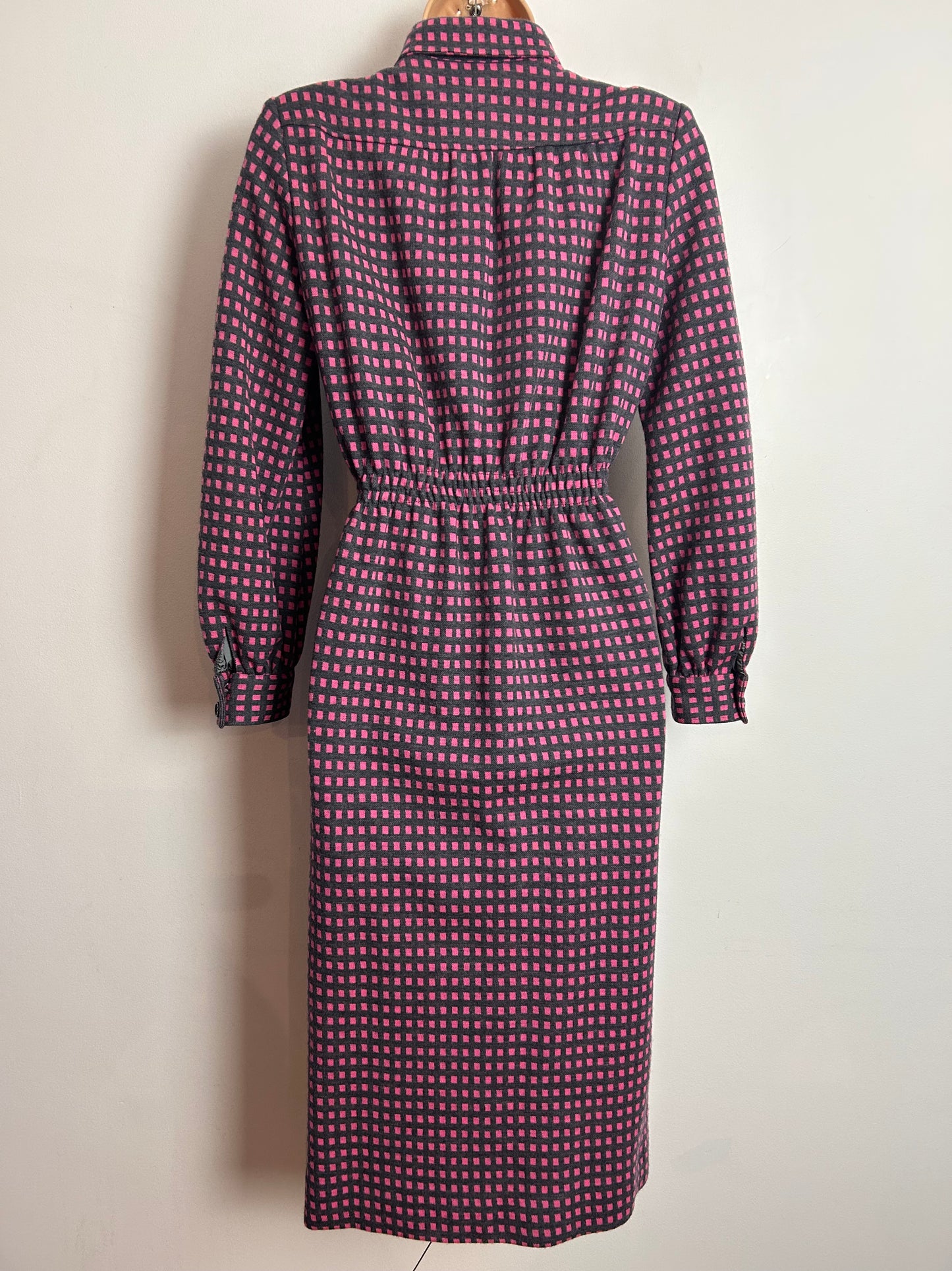 Vintage 1970s UK Size 12 Grey & Pink Check Wool Mix Buckle Waist Long Sleeve Day Dress