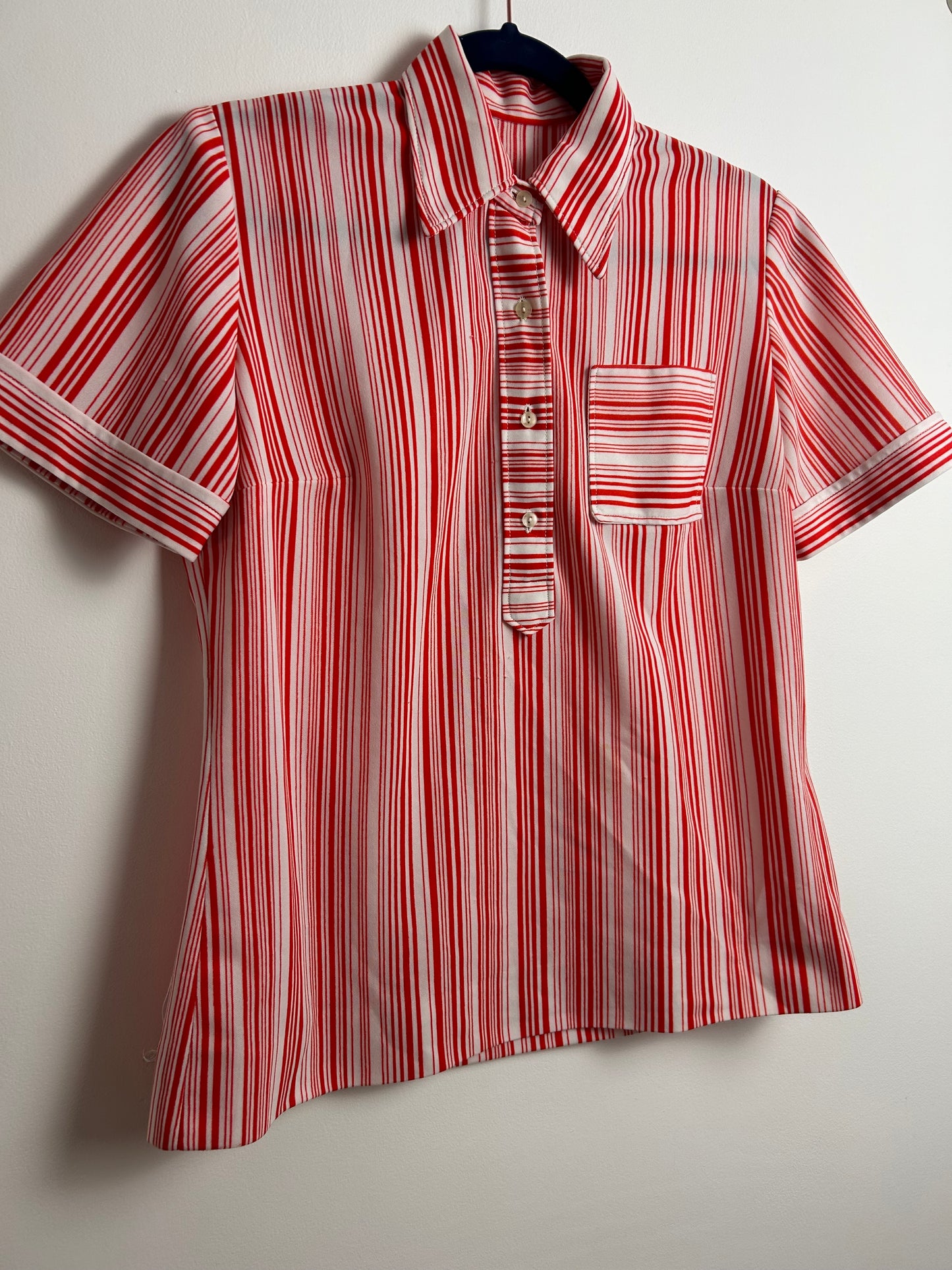 Vintage 1970s Size 14 Red & White Stripe Print Short Sleeve Pocket Detail Shirt