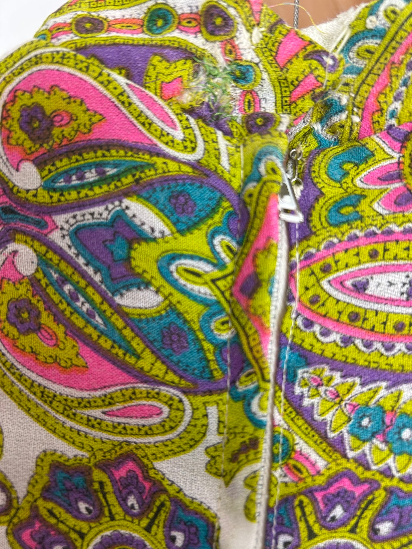 Vintage 1970s Size 6-8 White Green Pink & Purple paisley Print Lace Trim Prairie Maxi Dress